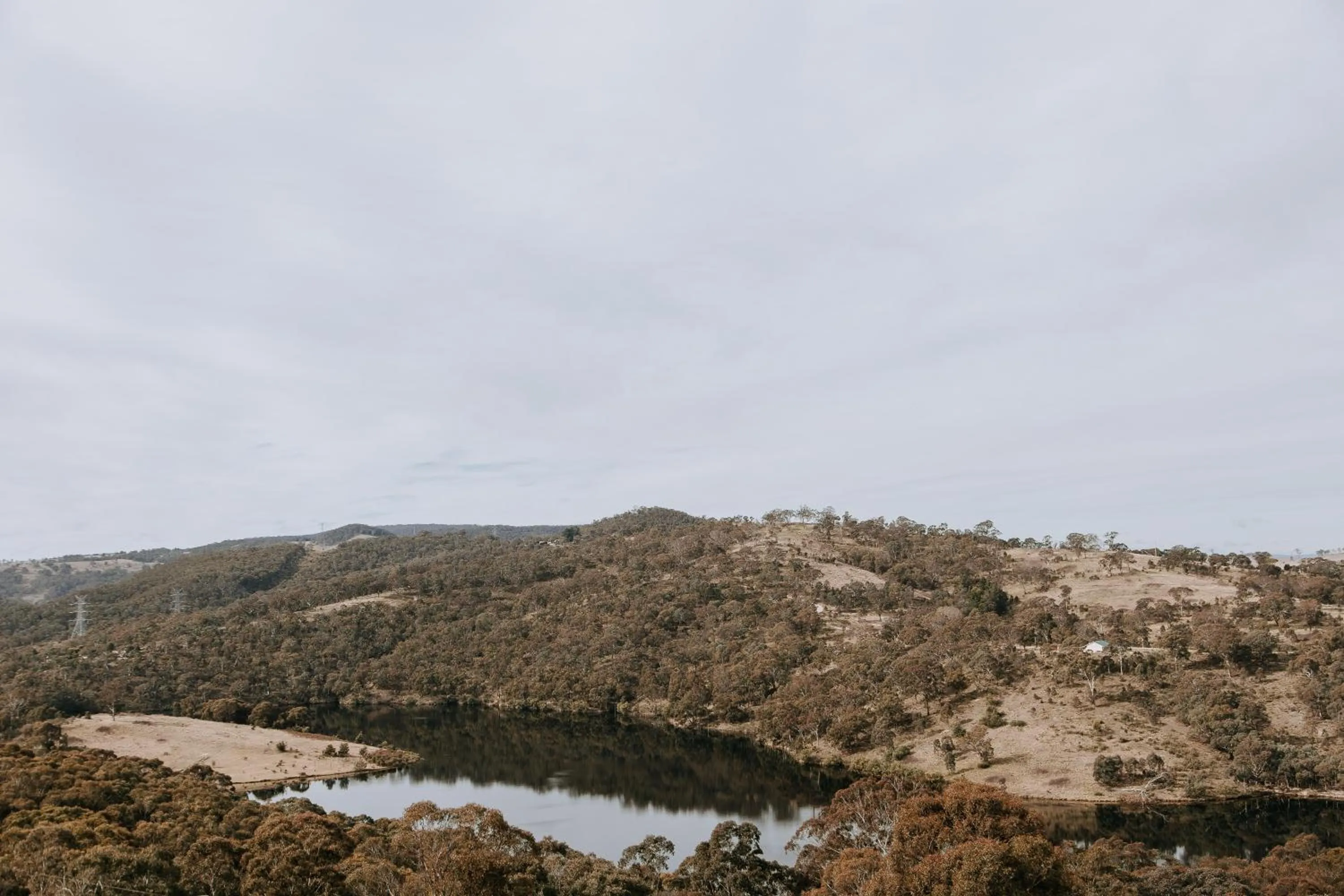 Natural landscape in Eagle View Escape