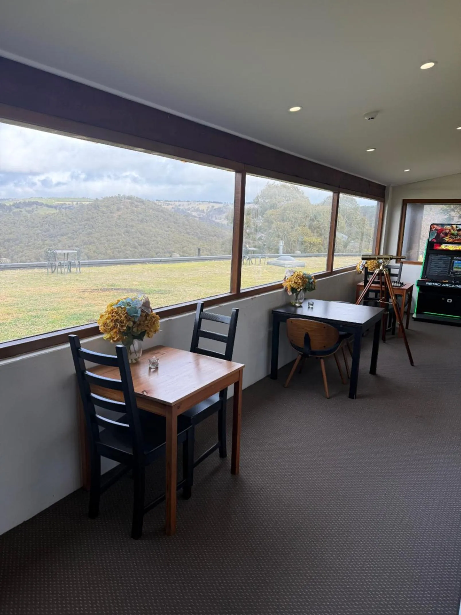 Restaurant/places to eat in Eagle View Escape