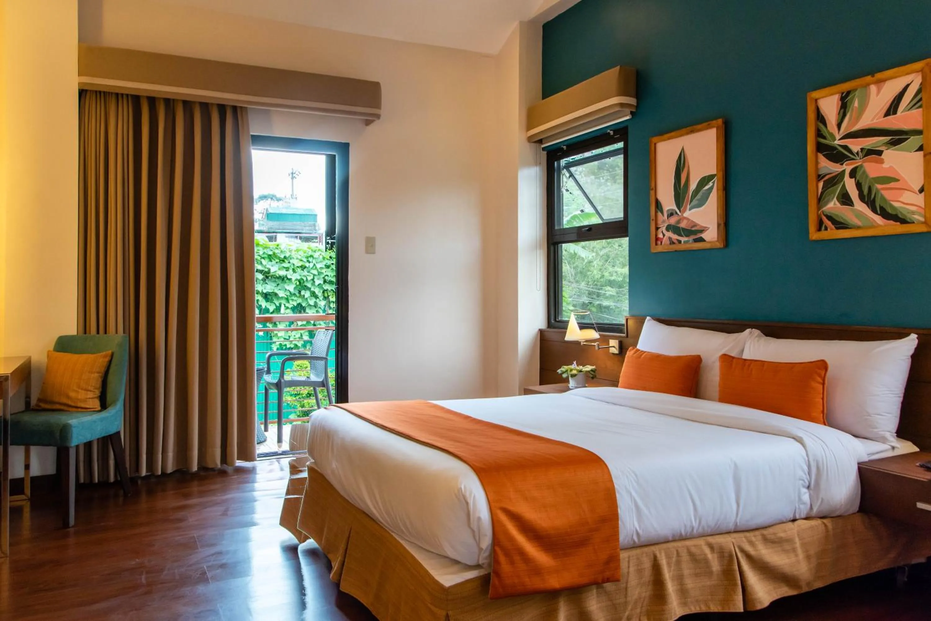 Bed in Giraffe Boutique Hotel