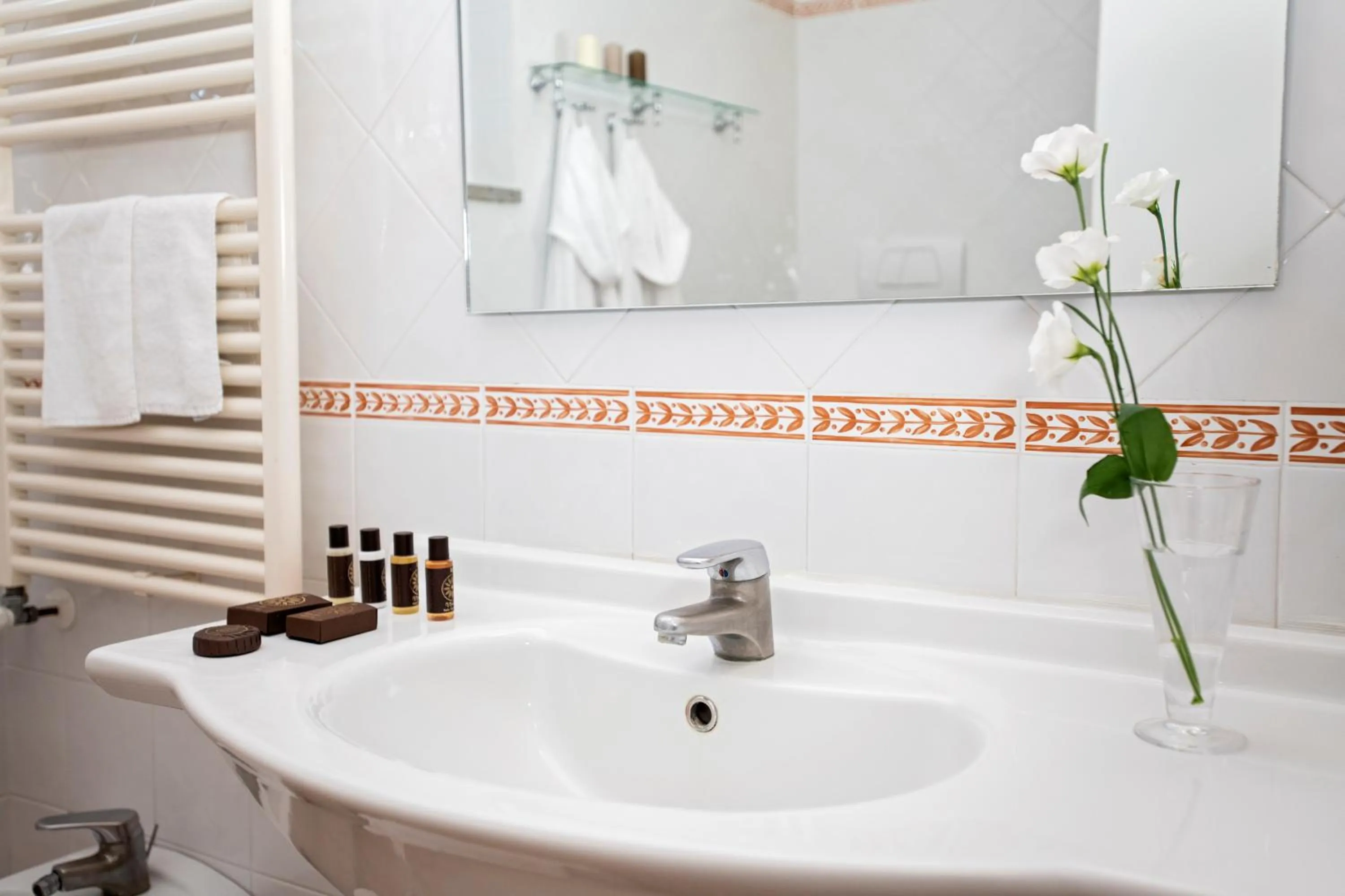 Bathroom in Fattoria La Principina Hotel & Congress