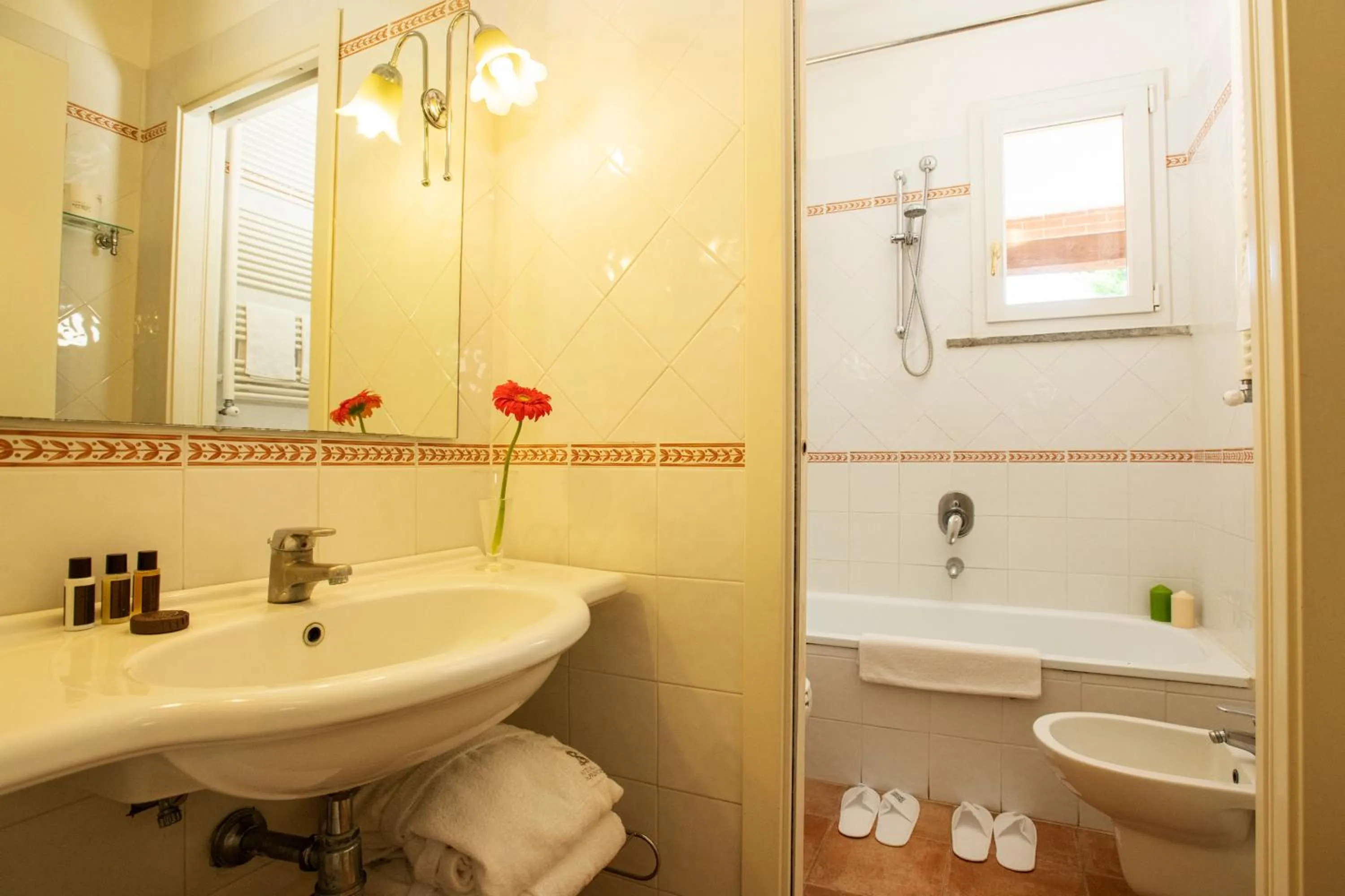 Bathroom in Fattoria La Principina Hotel & Congress