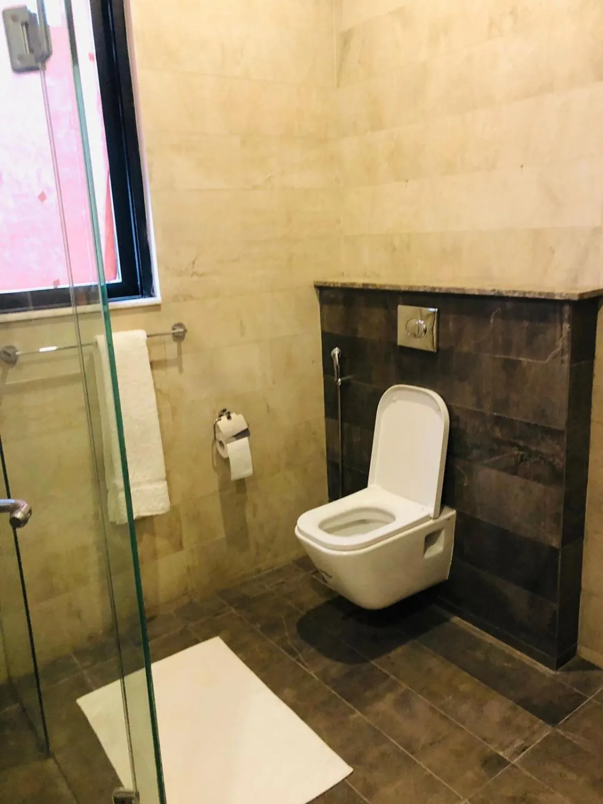 Bathroom in OXVUE Boutique Hotel