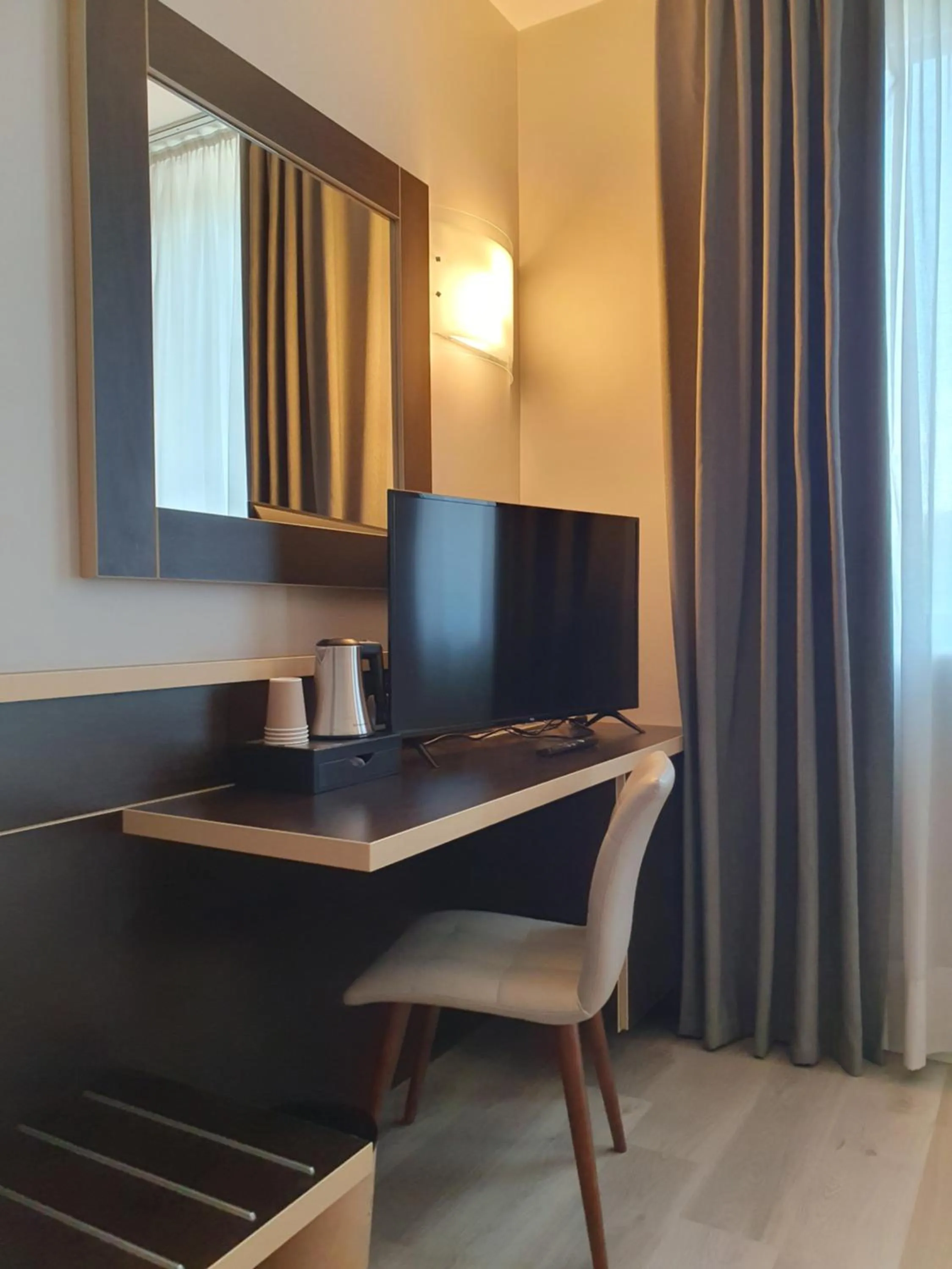 Seating area in LVG Hotel Collection - Al Mulino