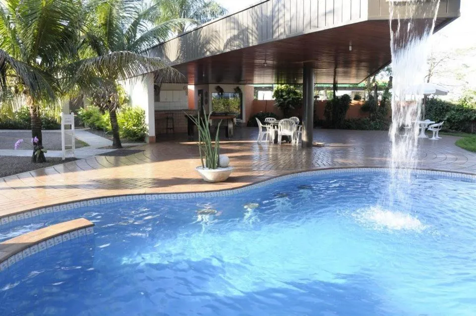 Swimming pool in Vila Romana Park Hotel
