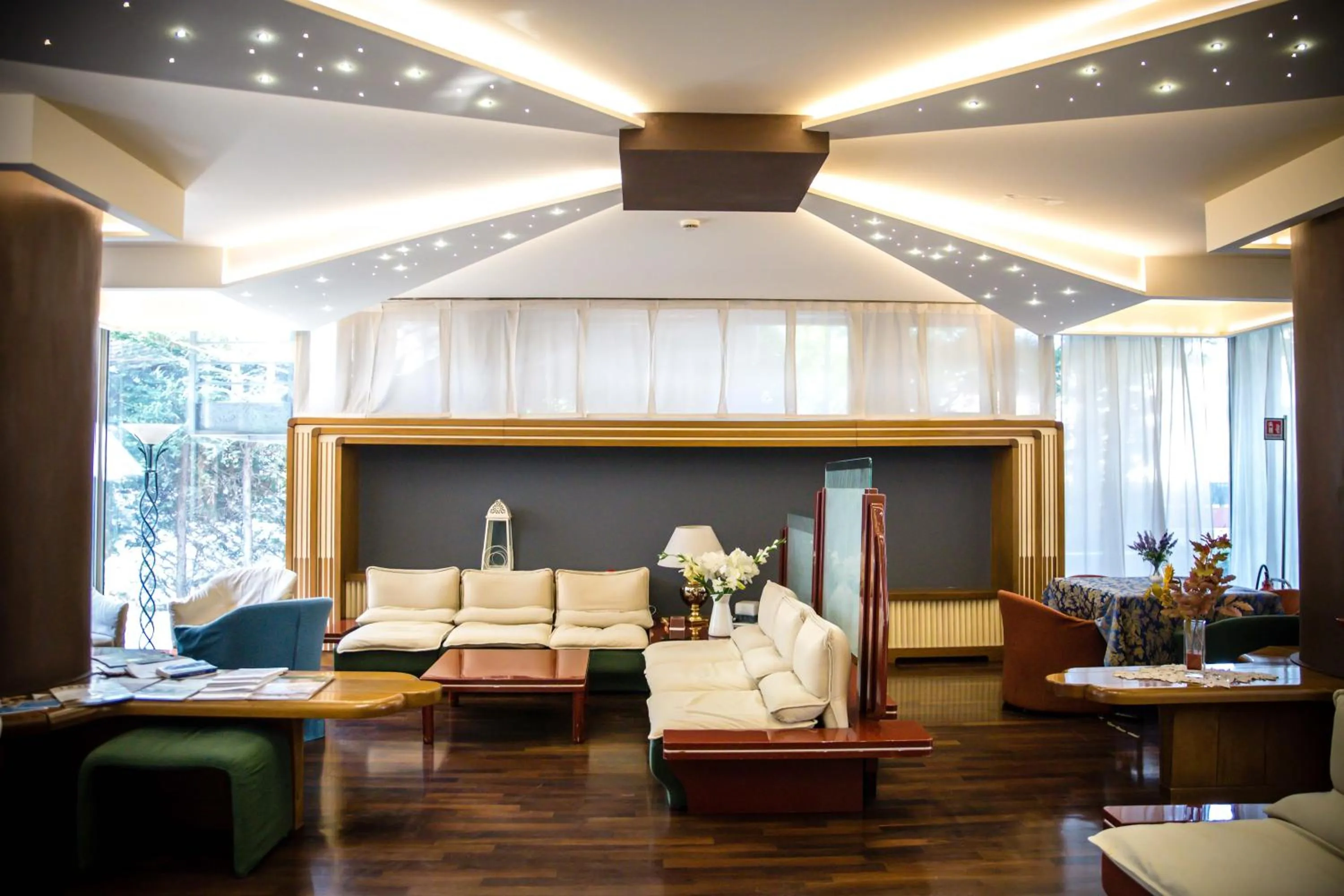 Communal lounge/ TV room in Hotel Citta' Di Conegliano