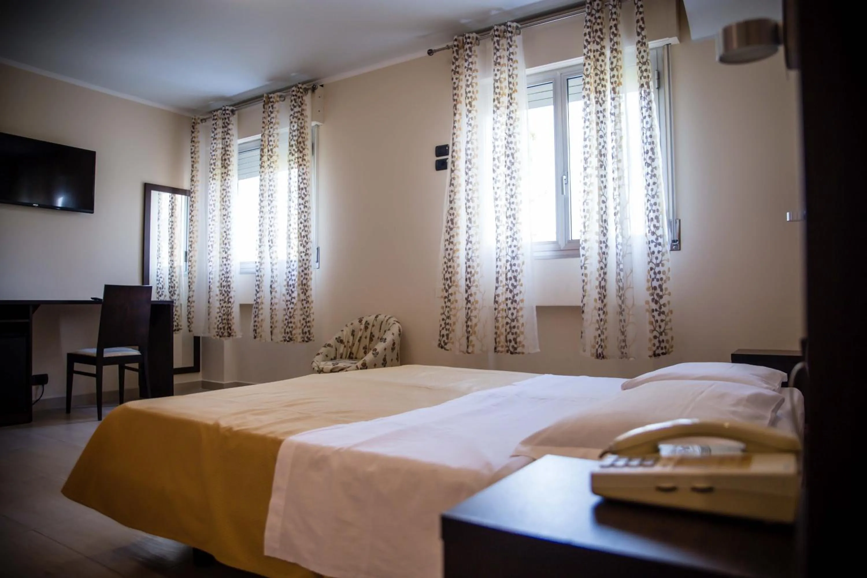 Bedroom, Bed in Hotel Citta' Di Conegliano