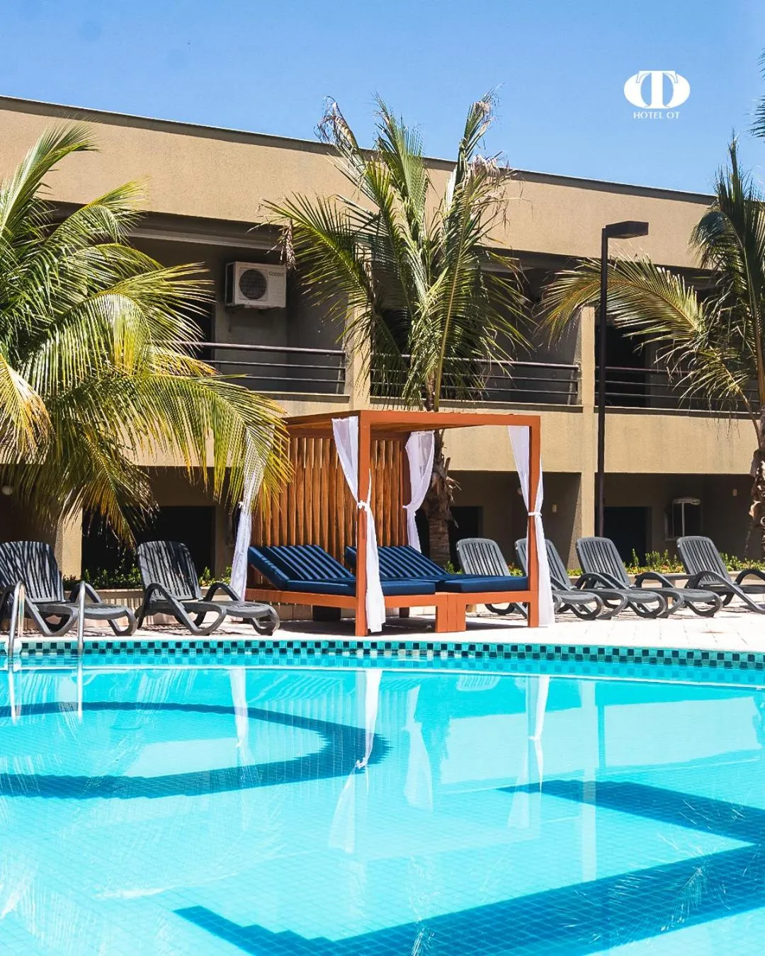 Swimming pool in Hotel OT