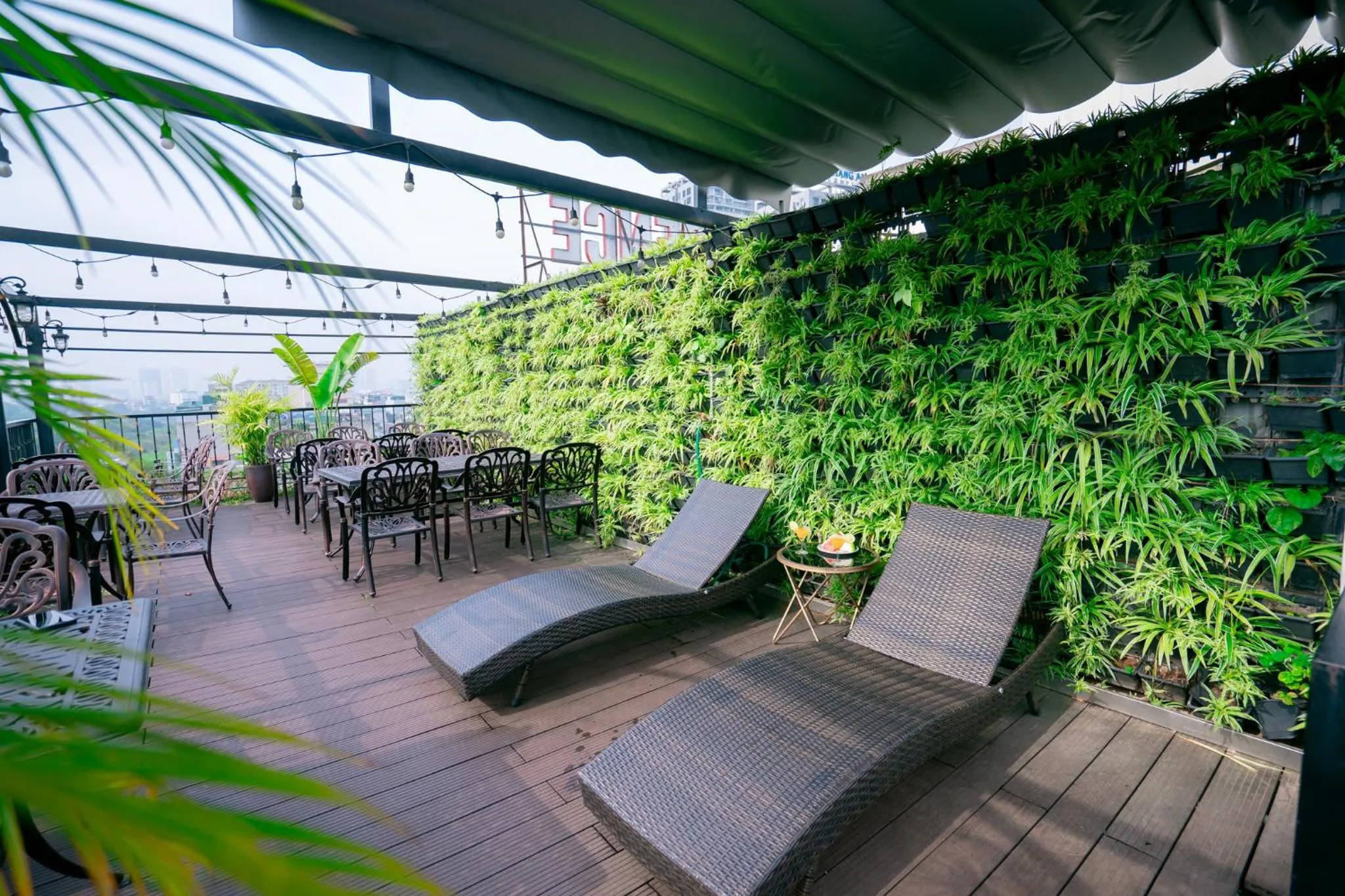 Balcony/Terrace in Sunny 22Land Residence Hotel 2