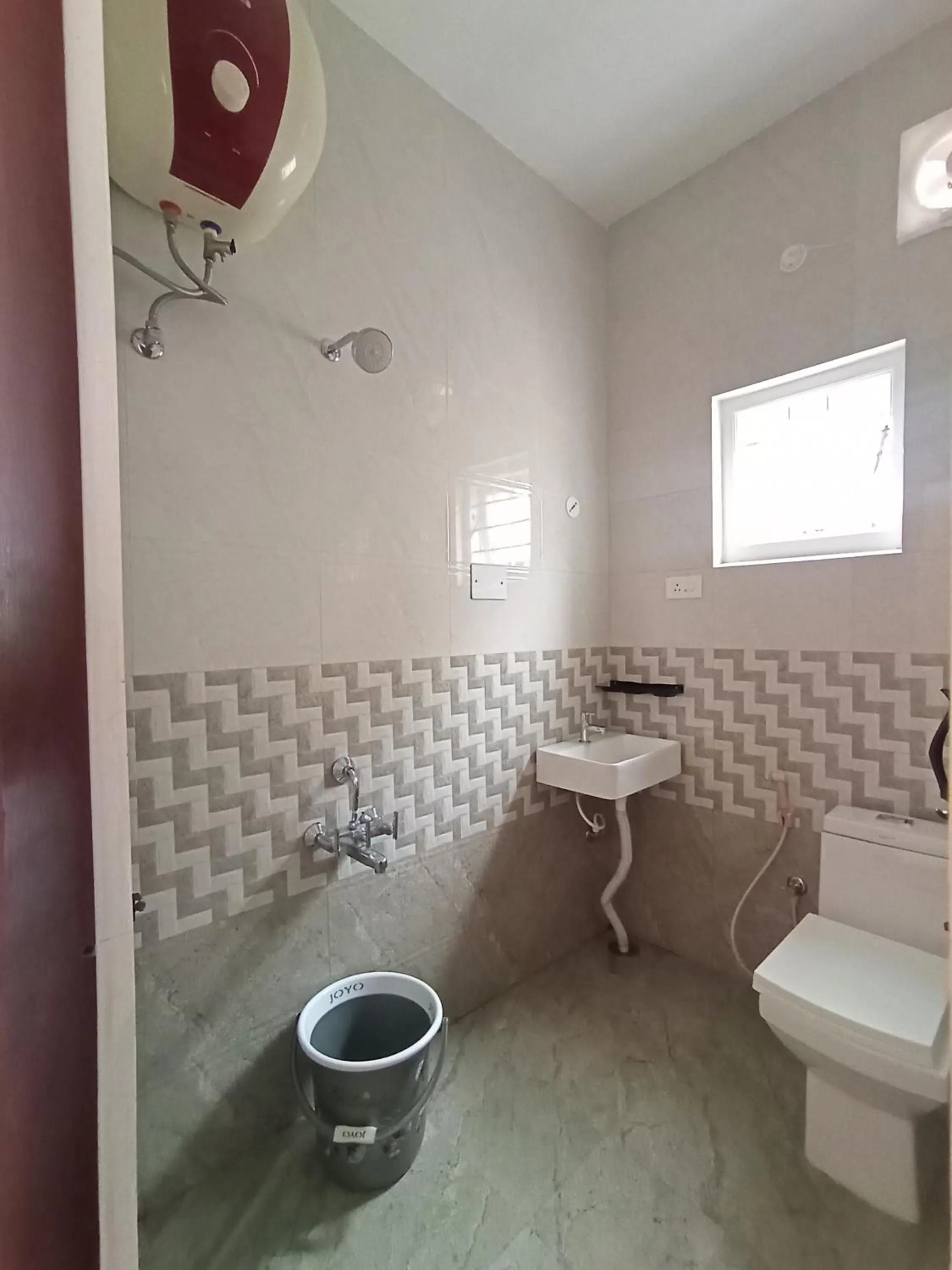 Bathroom in Karpagam Residency