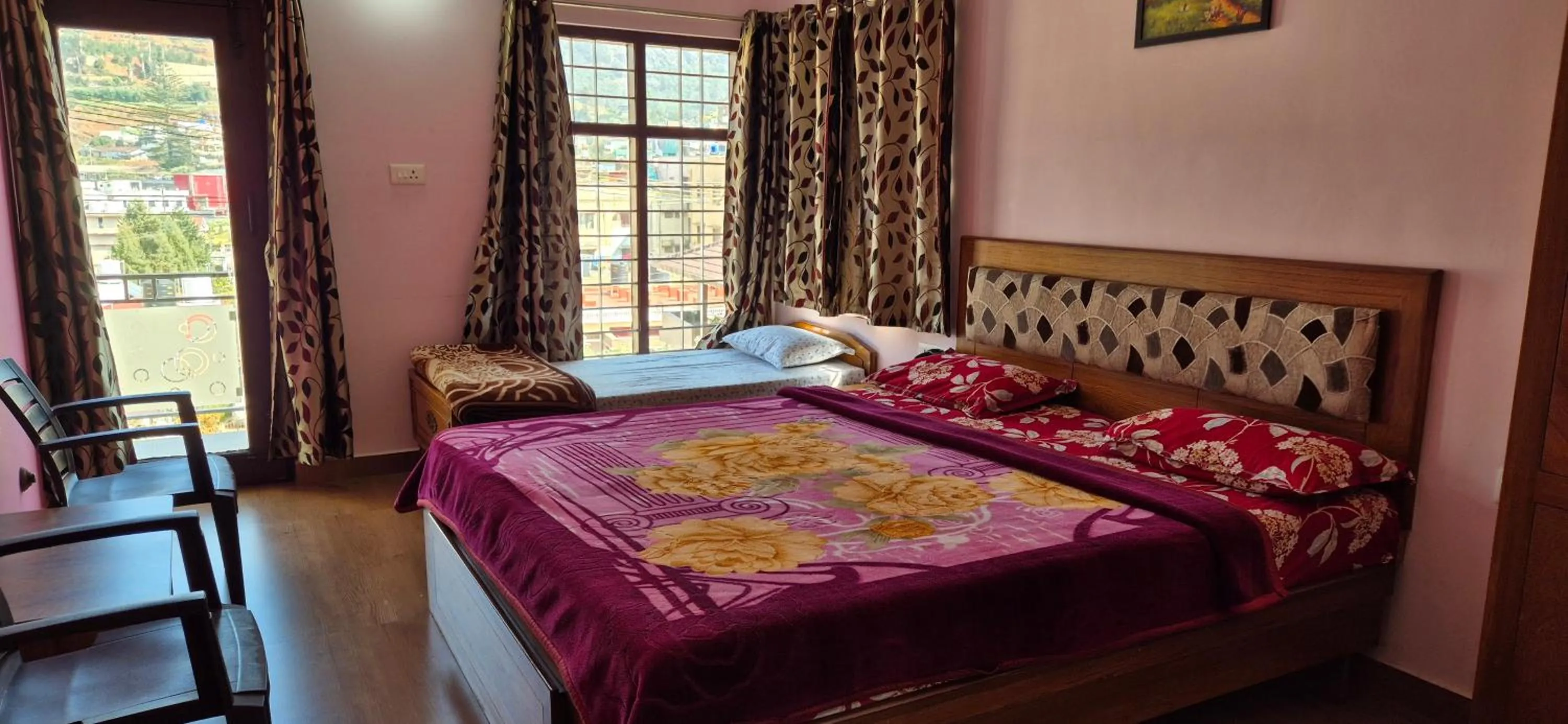 Bed in Karpagam Residency