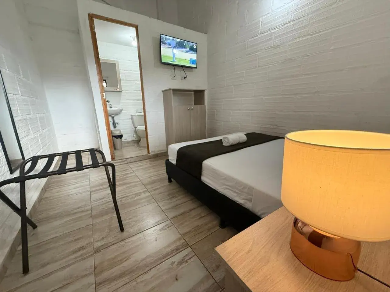 Standard Double Room in Hotel CSI Llanogrande Standard Double Room in Hotel CSI Llanogrande