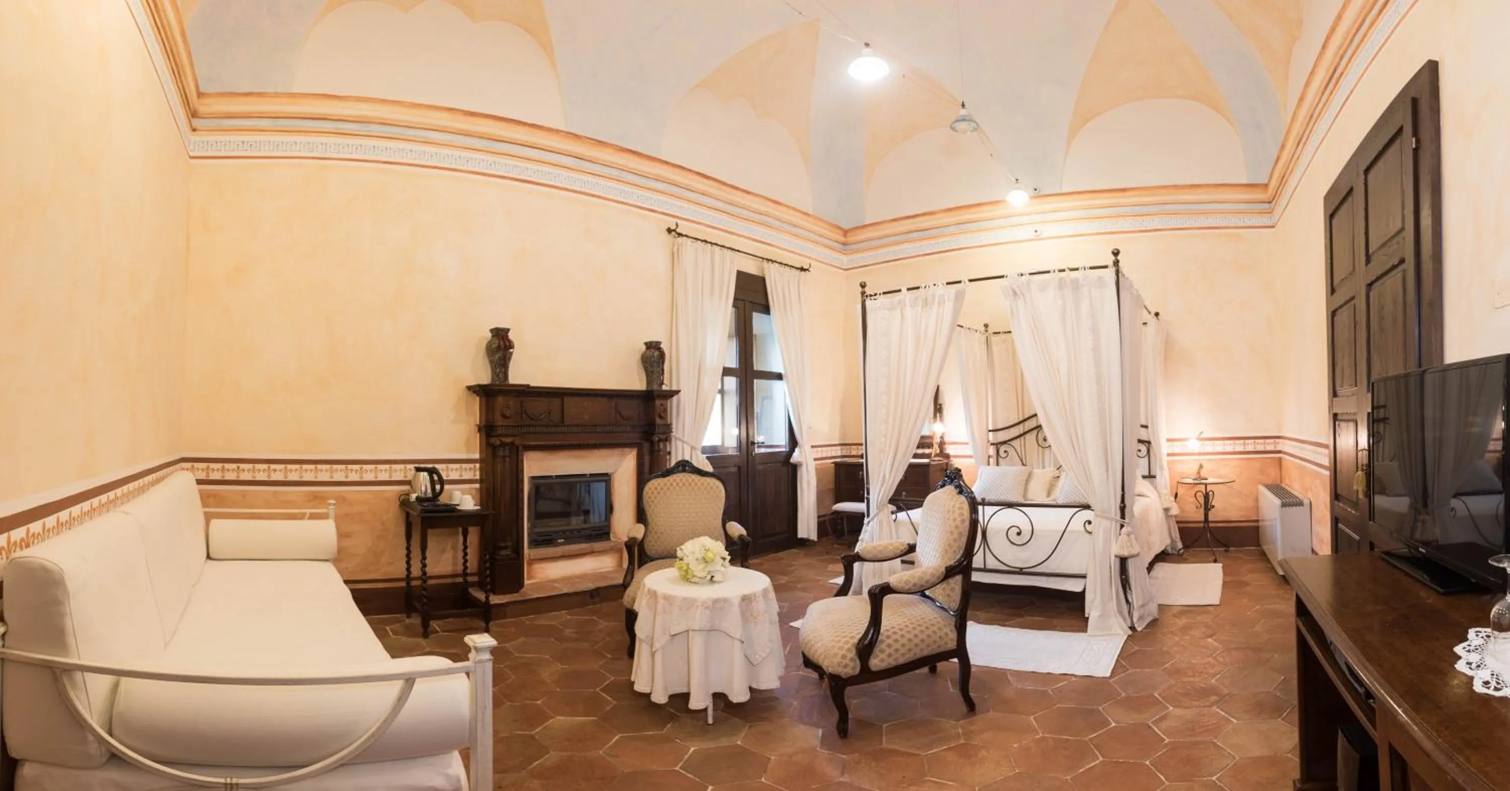 Hotel Anticos Palathos