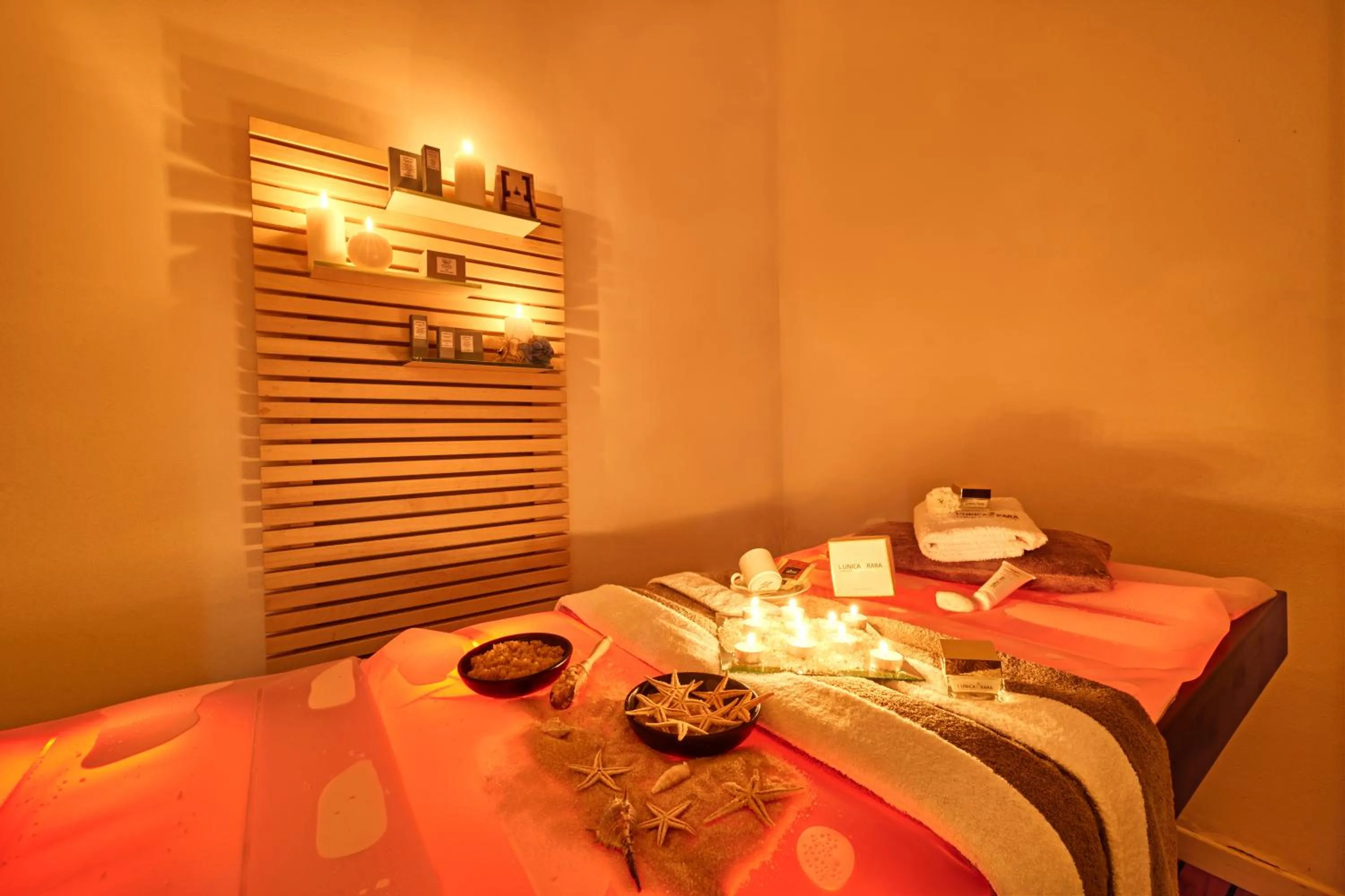 Spa and wellness centre/facilities, Bed in Mondial Resort & Spa