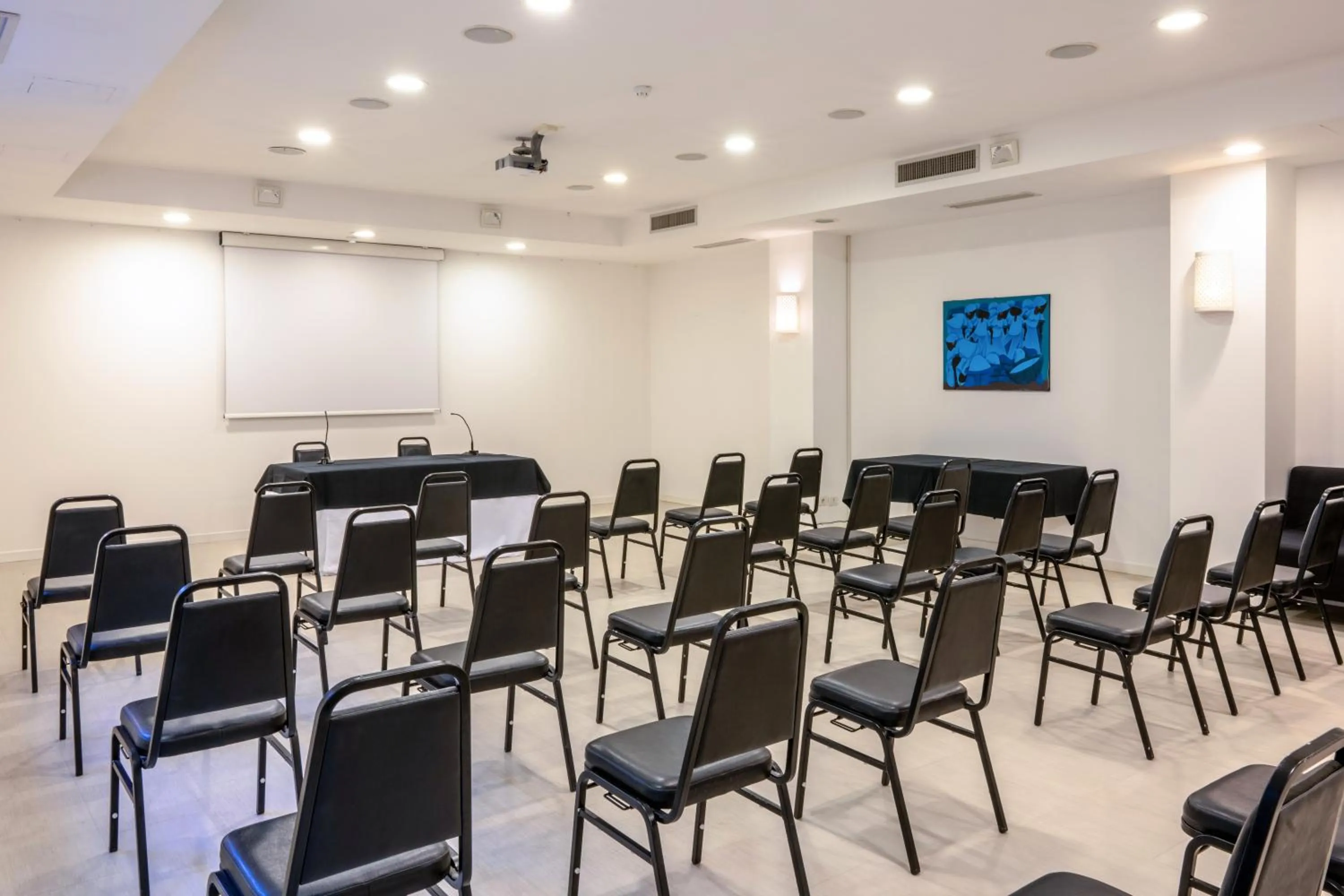 Meeting/conference room in Mondial Resort & Spa