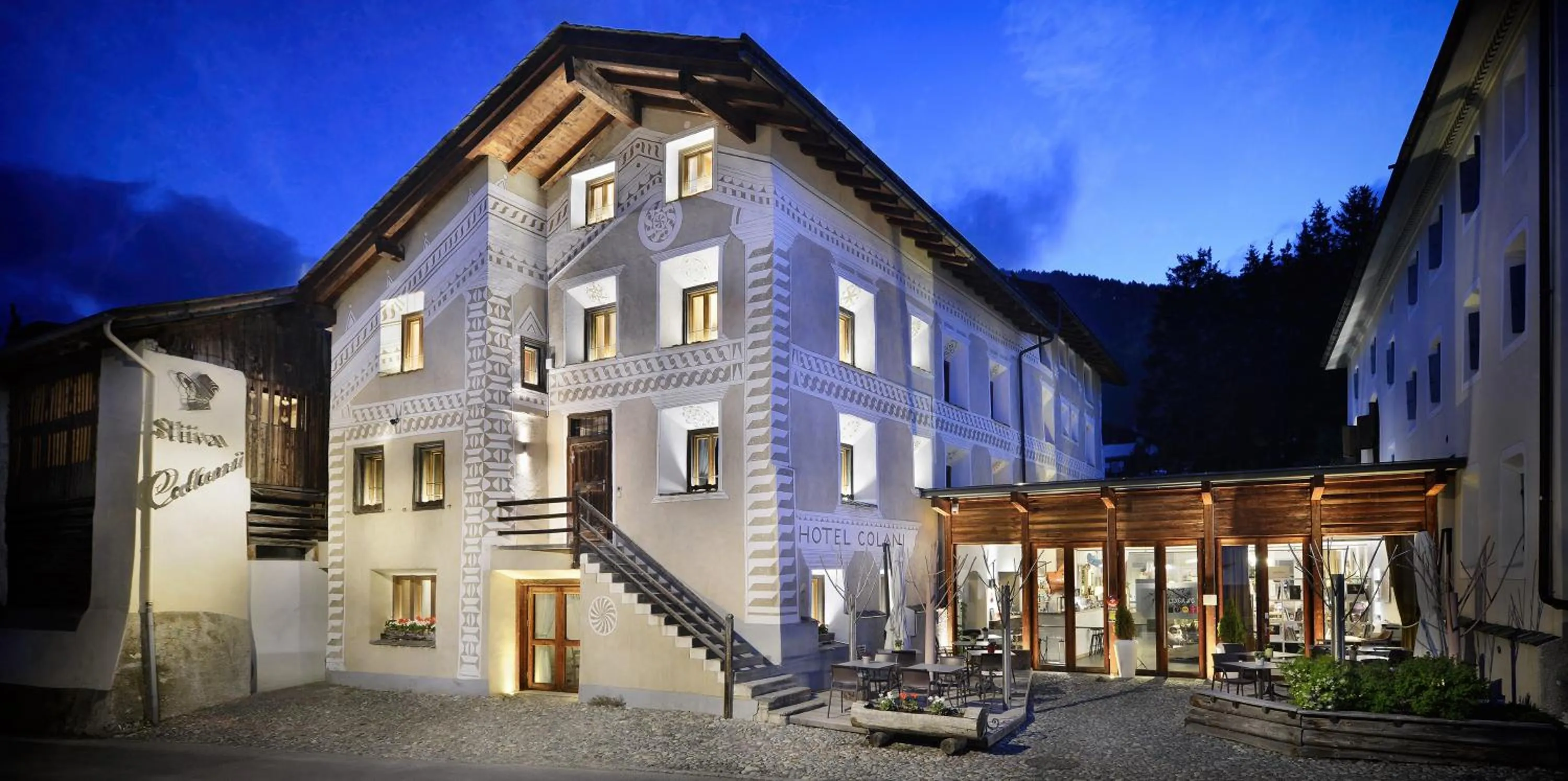 Property building in Chesa Stuva Colani