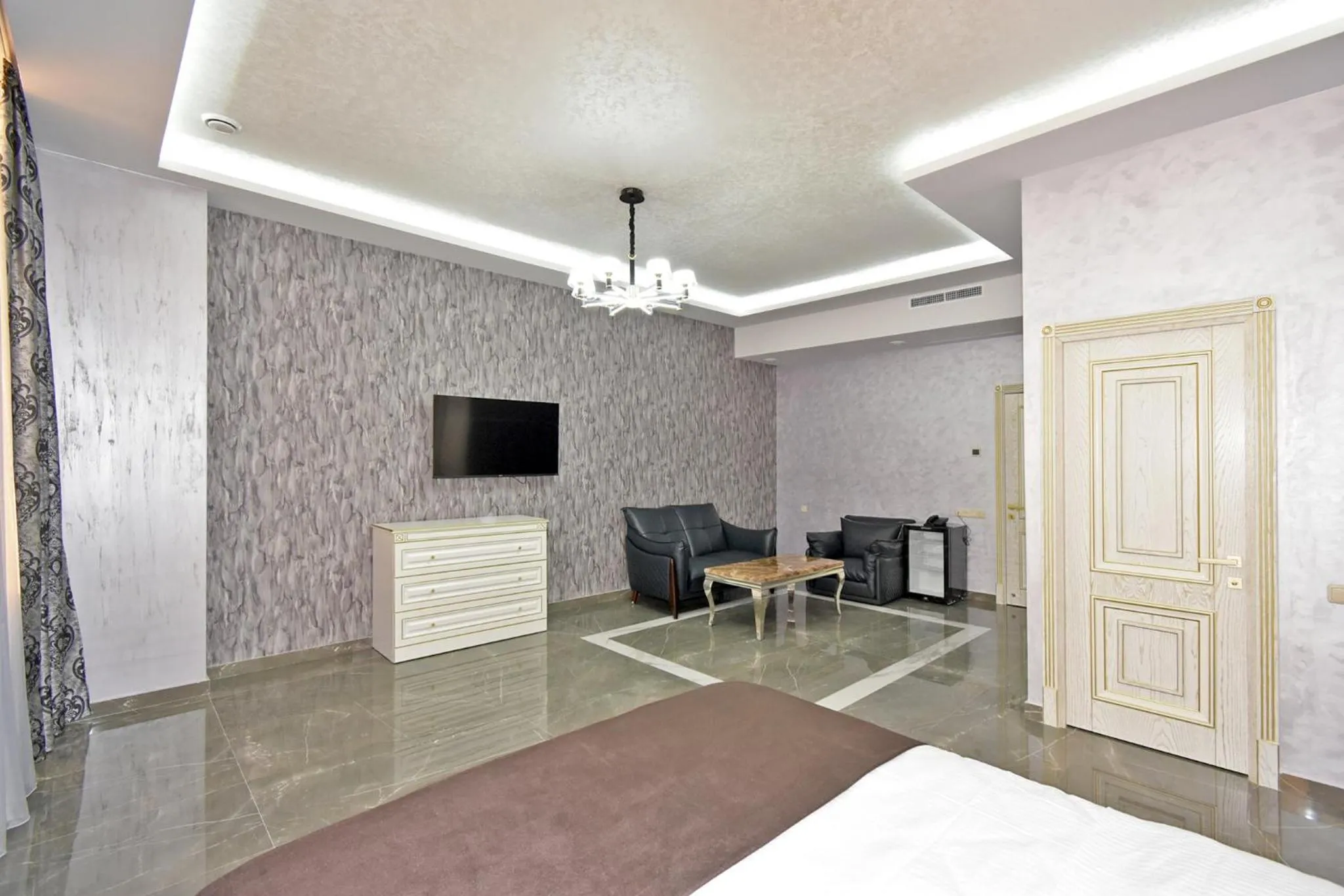 TV and multimedia in Macao Hotel