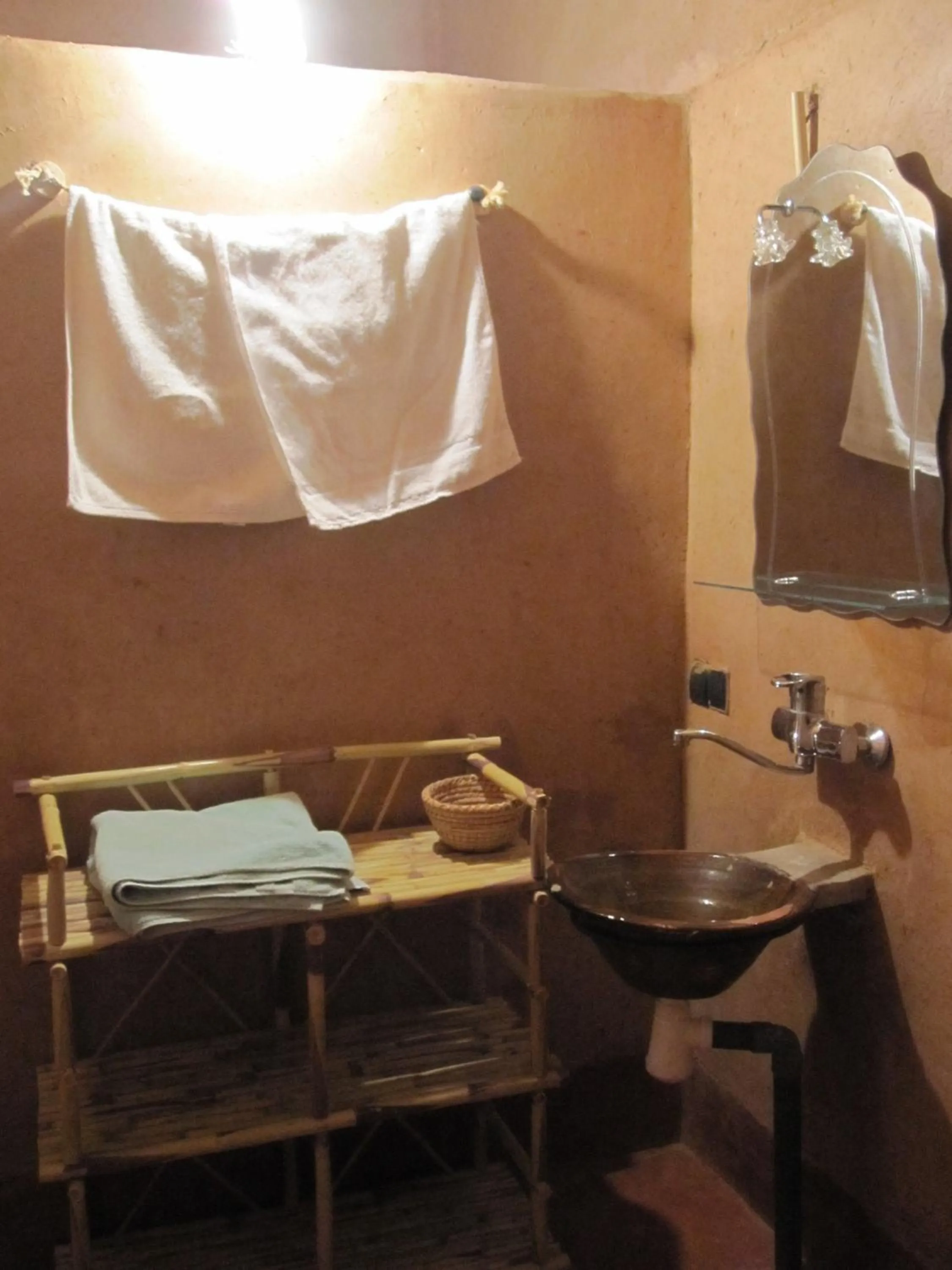 Bathroom in Casbah d'hôte La Jeanne Tourisme Ecologique