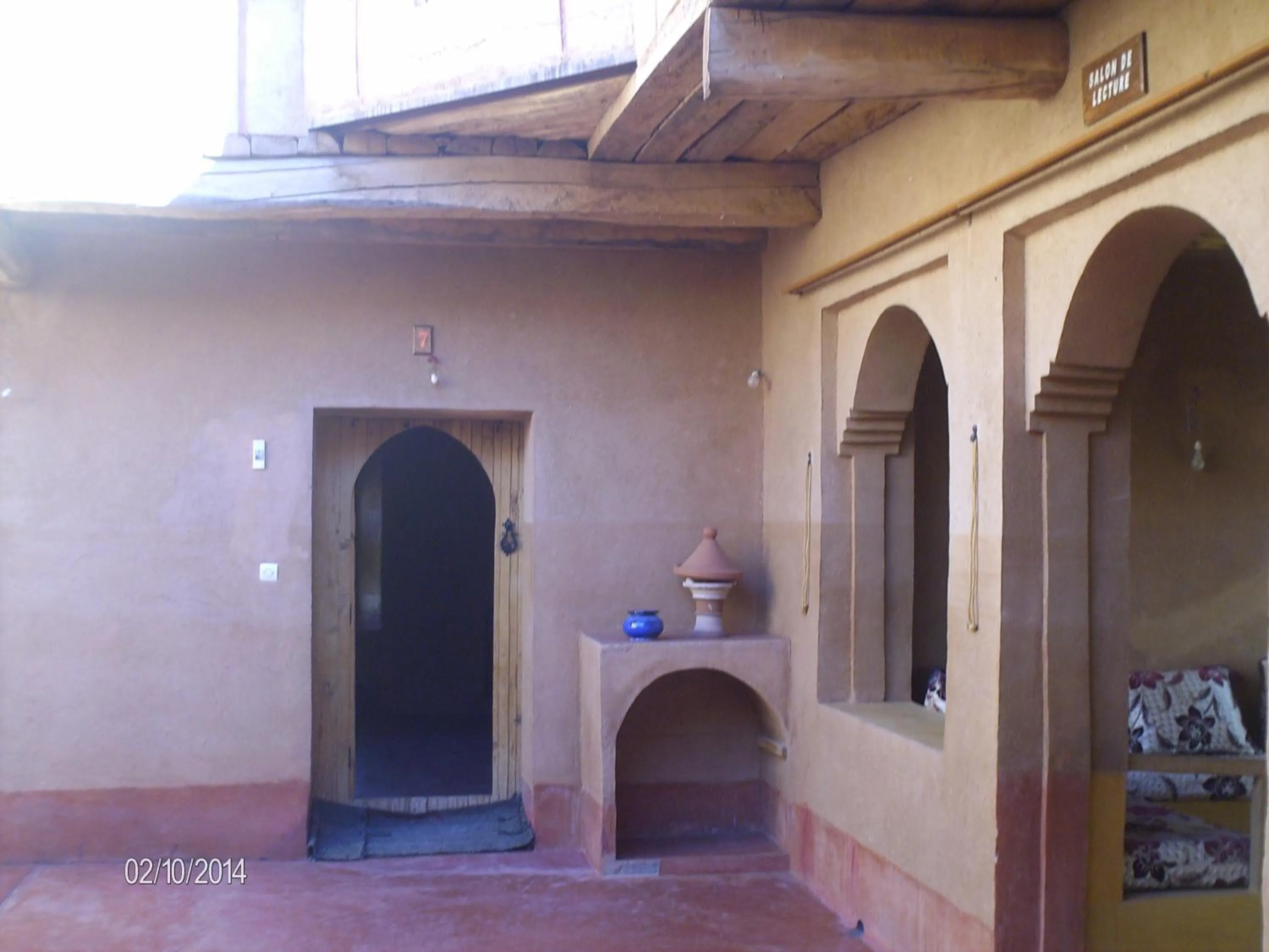Patio in Casbah d'hôte La Jeanne Tourisme Ecologique