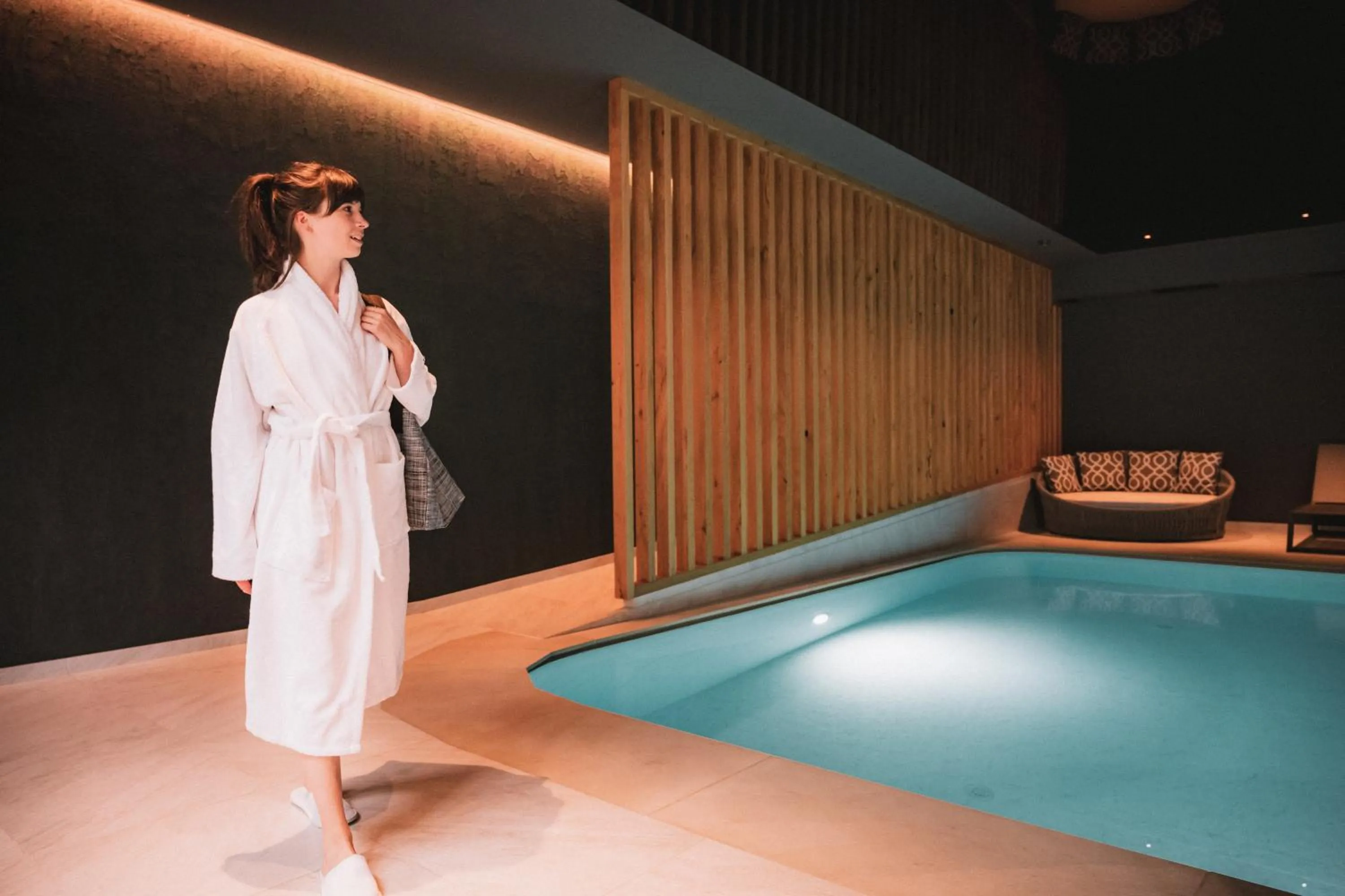 Swimming pool in Laurena Aparthotel