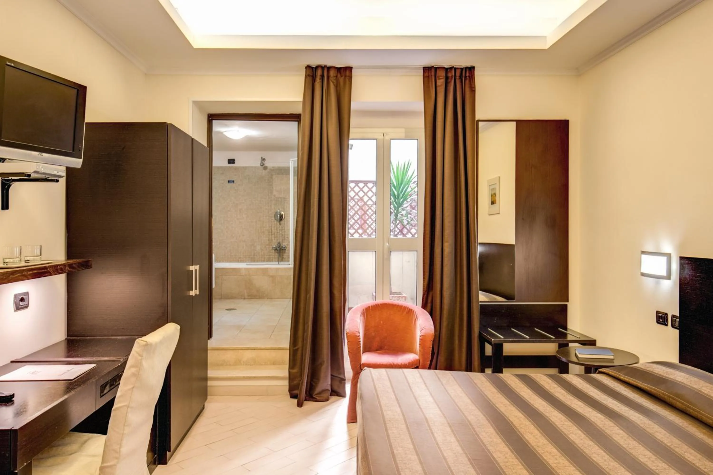 Photo of the whole room, Bed in Hotel San Marco