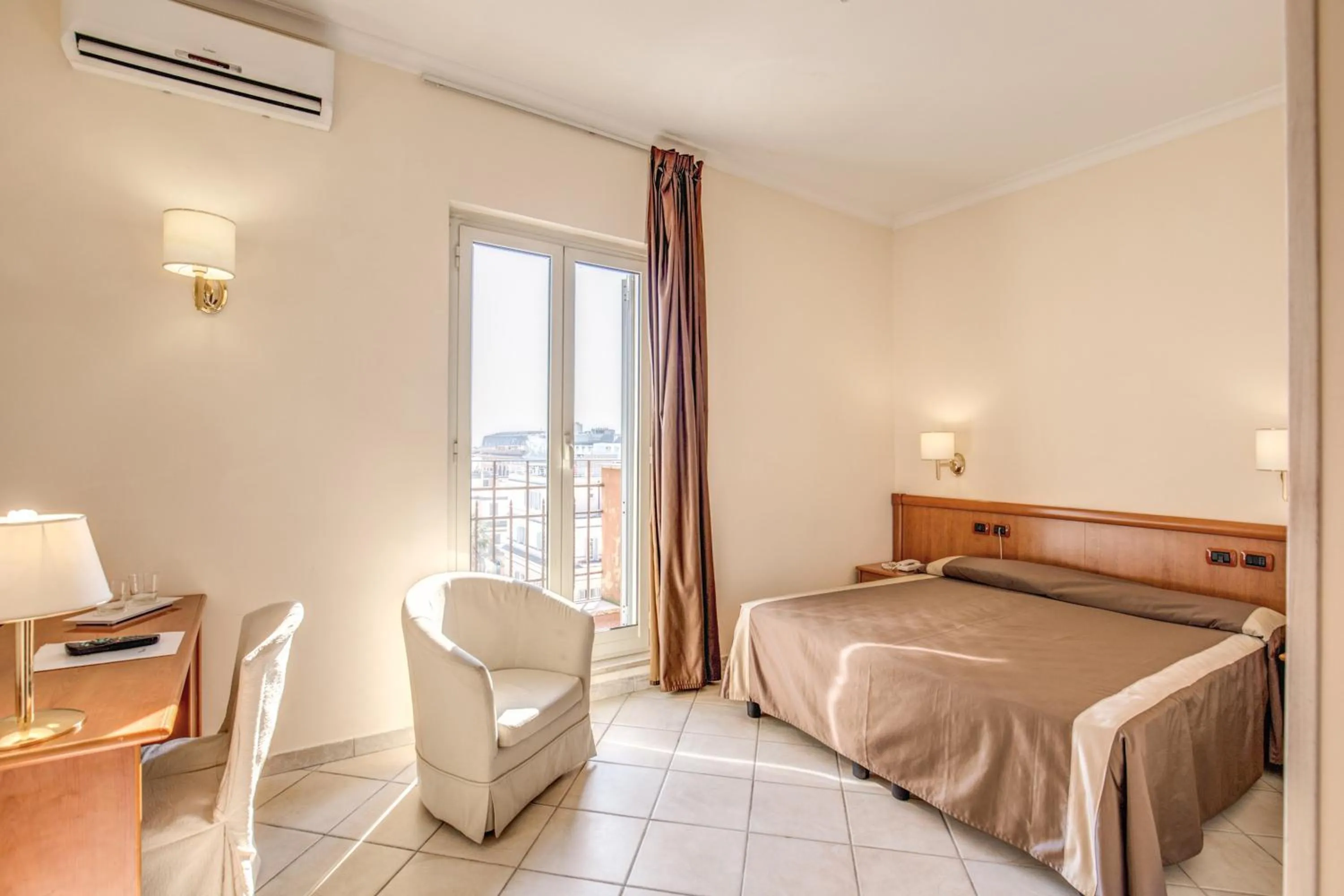 Bed in Hotel San Marco