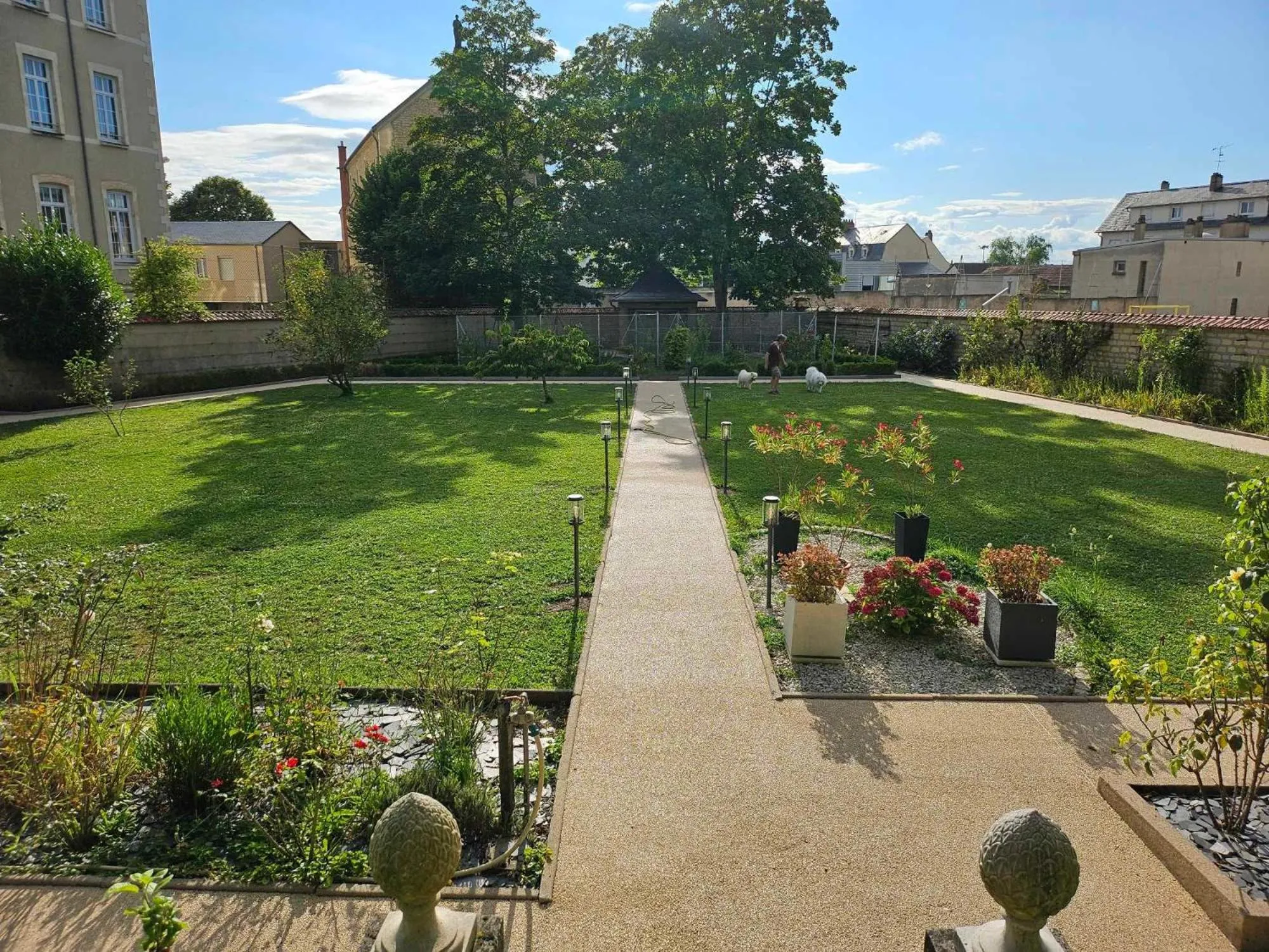 Chambres d'Hôtes de luxe Côté Parc-Côté Jardin avec parking privé gratuit