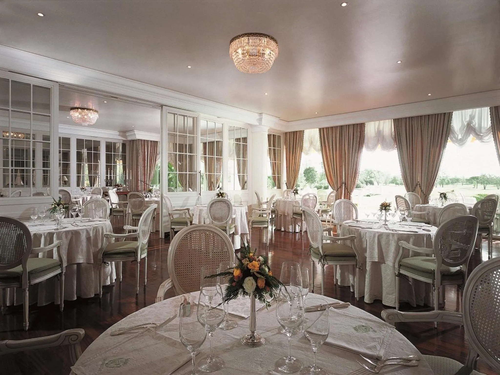 Restaurant/places to eat in Versilia Golf Resort