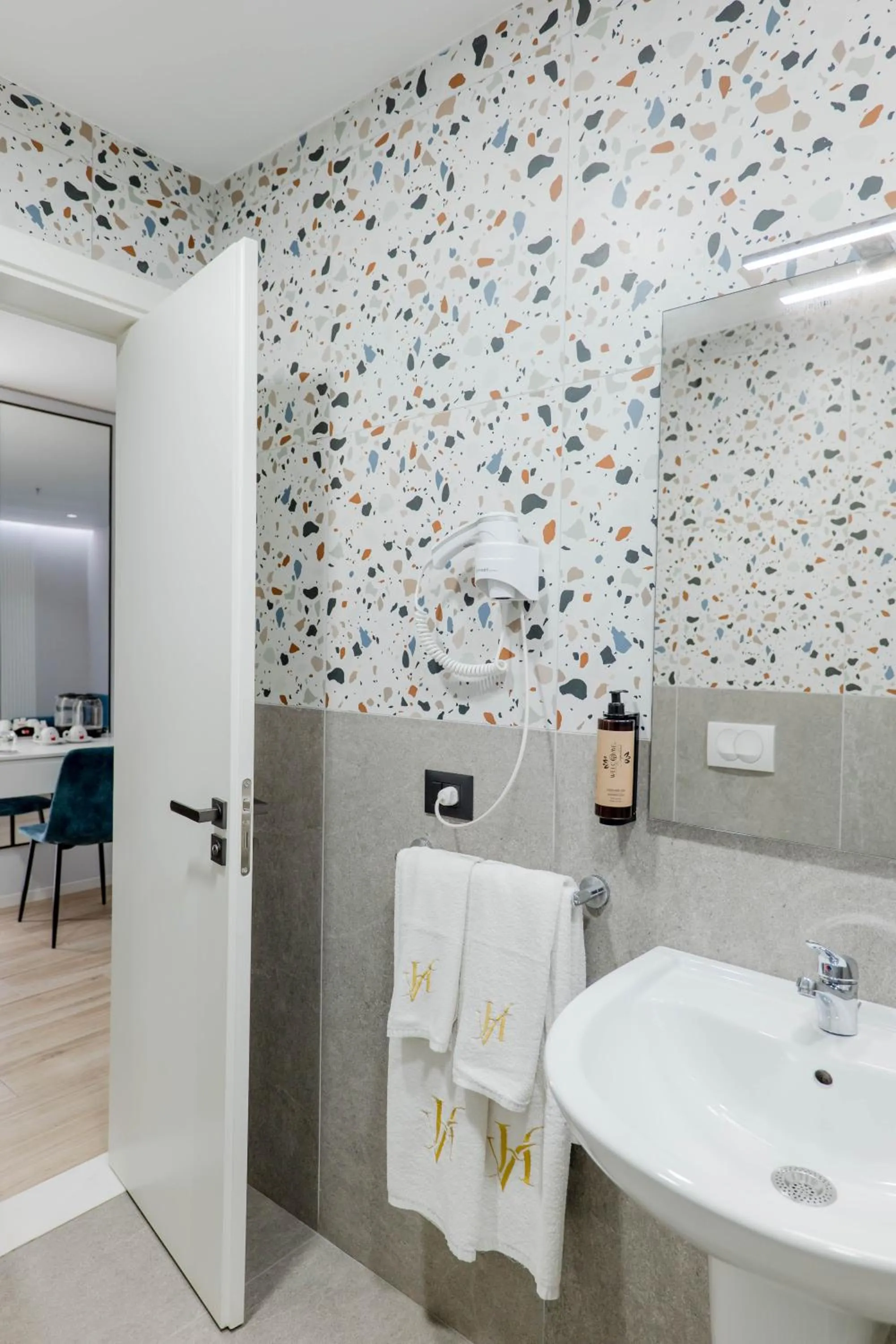 Bathroom in Hotel Vino