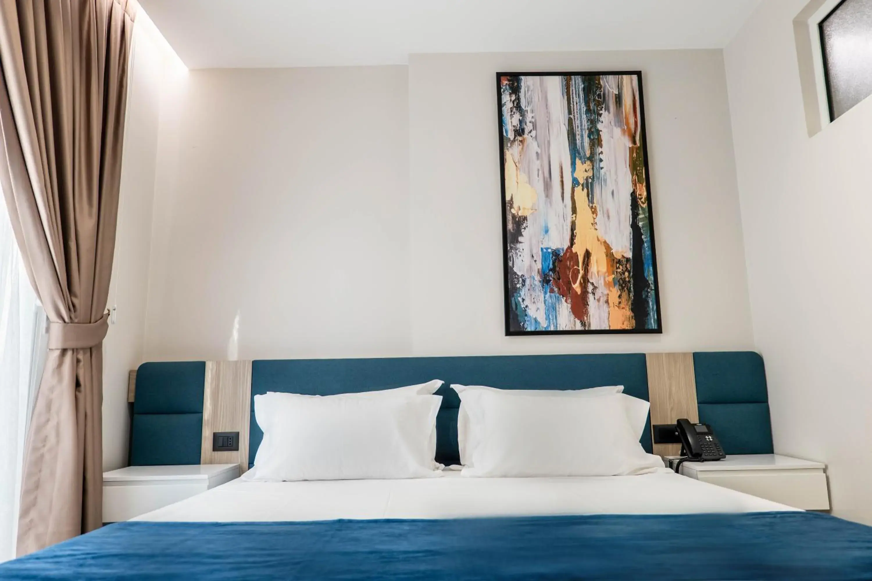 Bedroom, Bed in Hotel Vino Bedroom, Bed in Hotel Vino