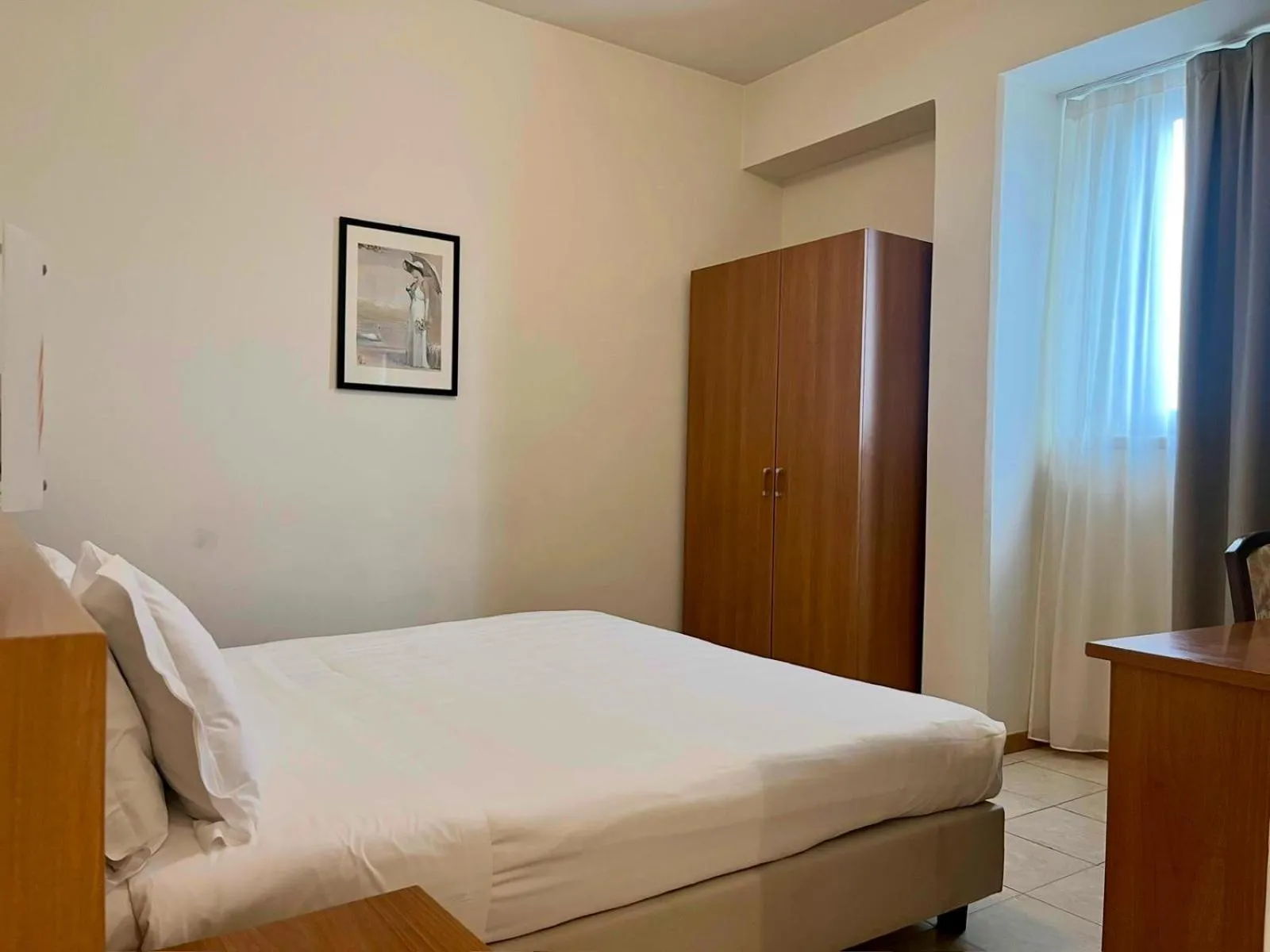 Bed in Hotel Napoleon