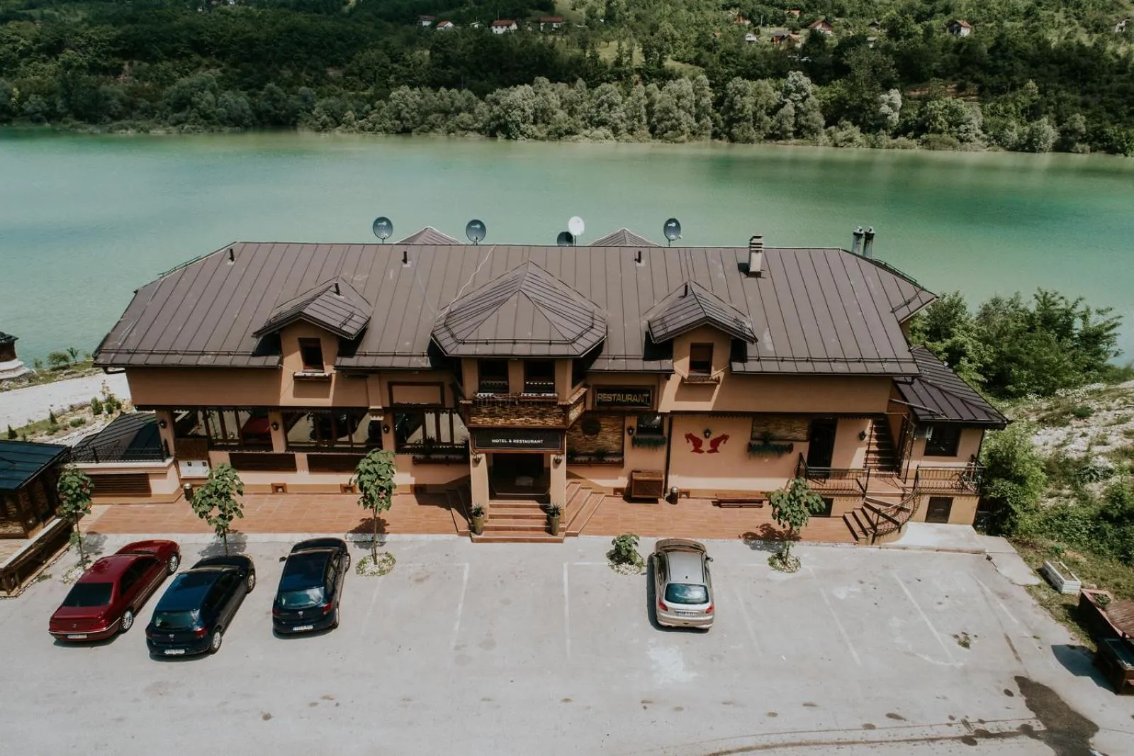 Property building in Hotel Noor Konjic