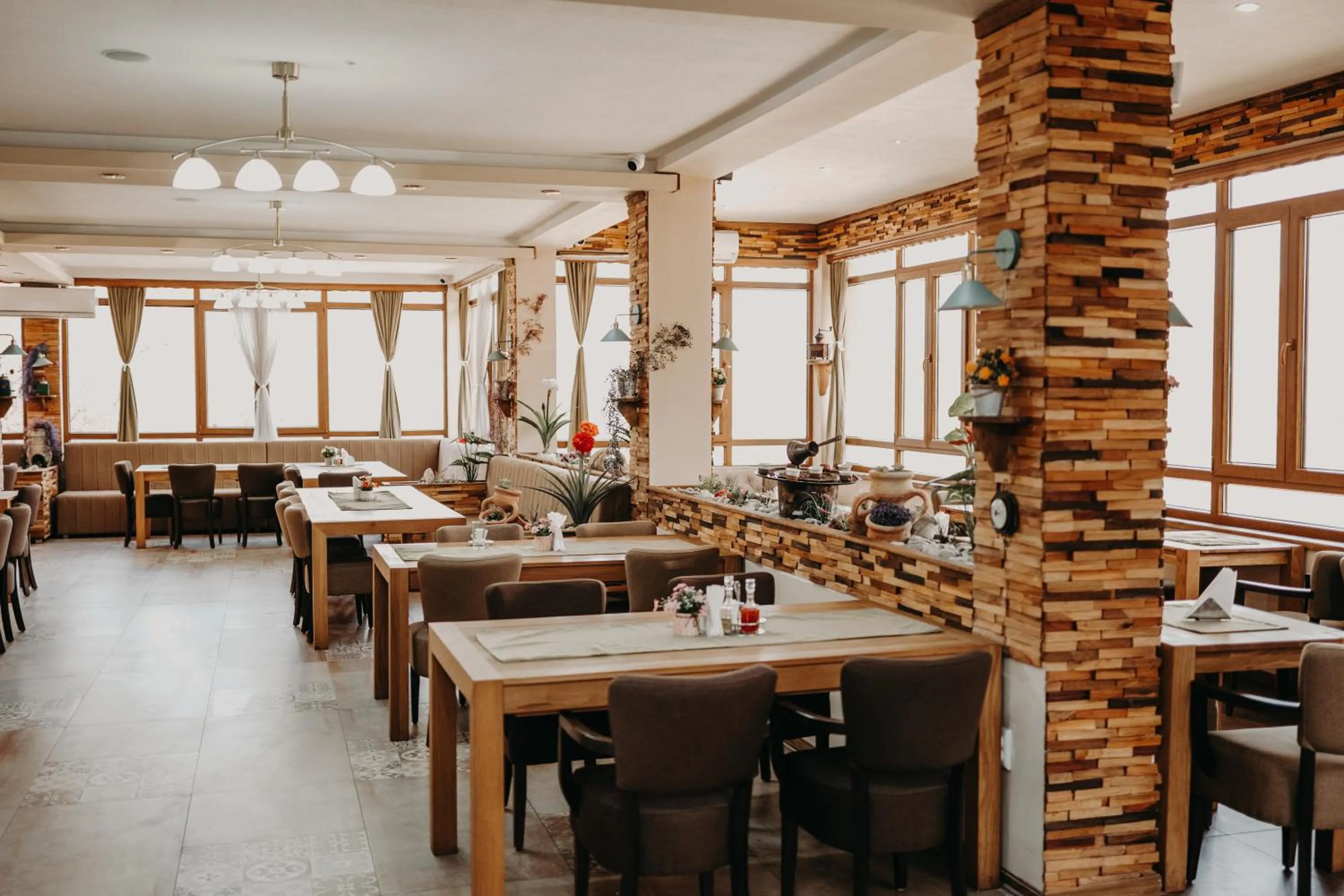 Restaurant/places to eat in Hotel Noor Konjic