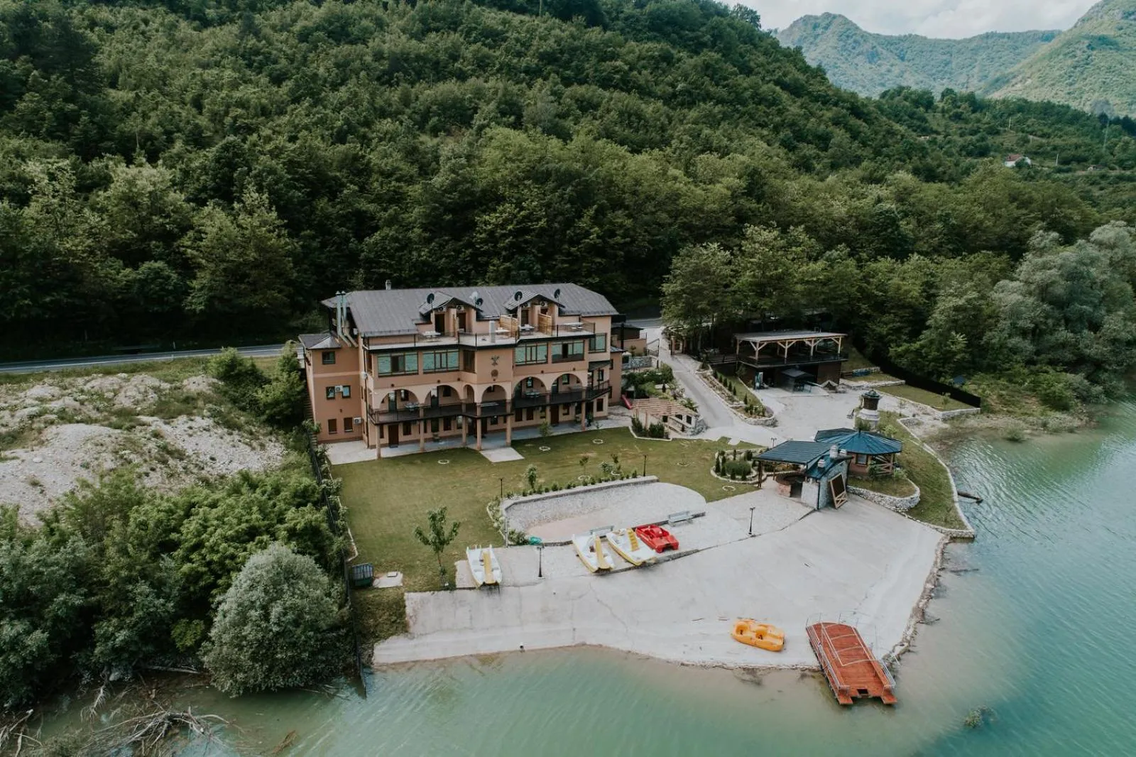 Property building in Hotel Noor Konjic