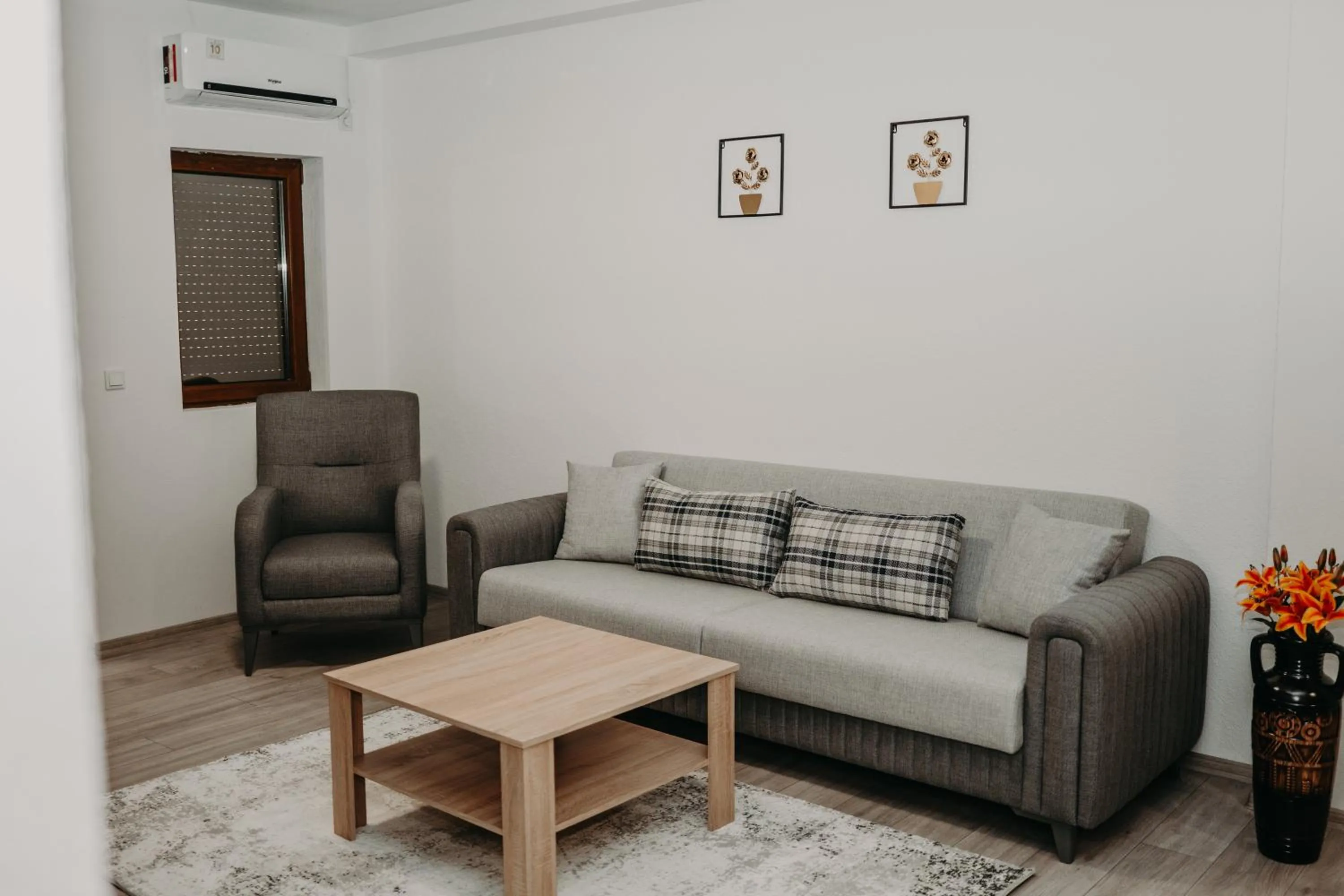 Seating area in Hotel Noor Konjic