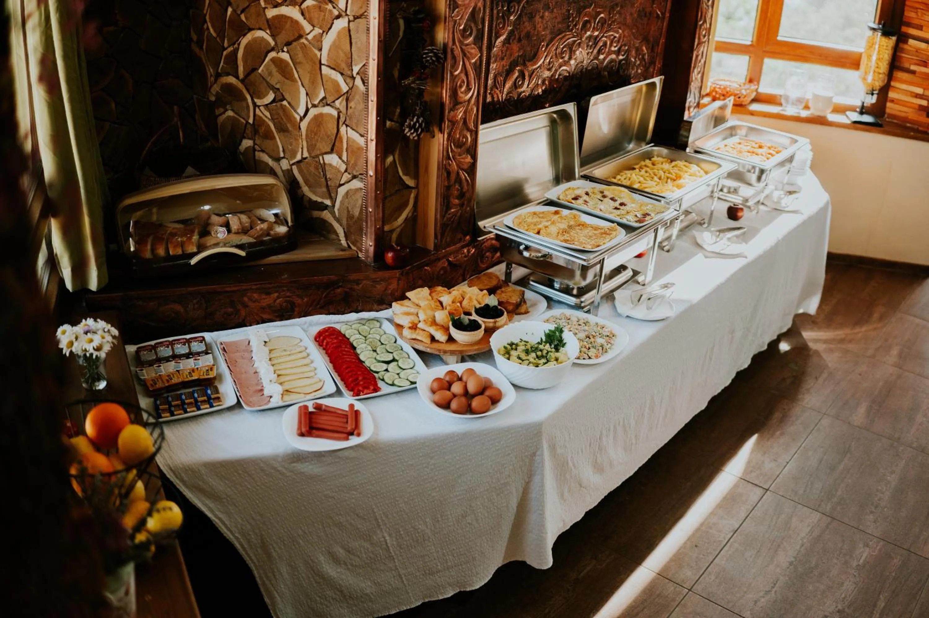 Restaurant/places to eat in Hotel Noor Konjic