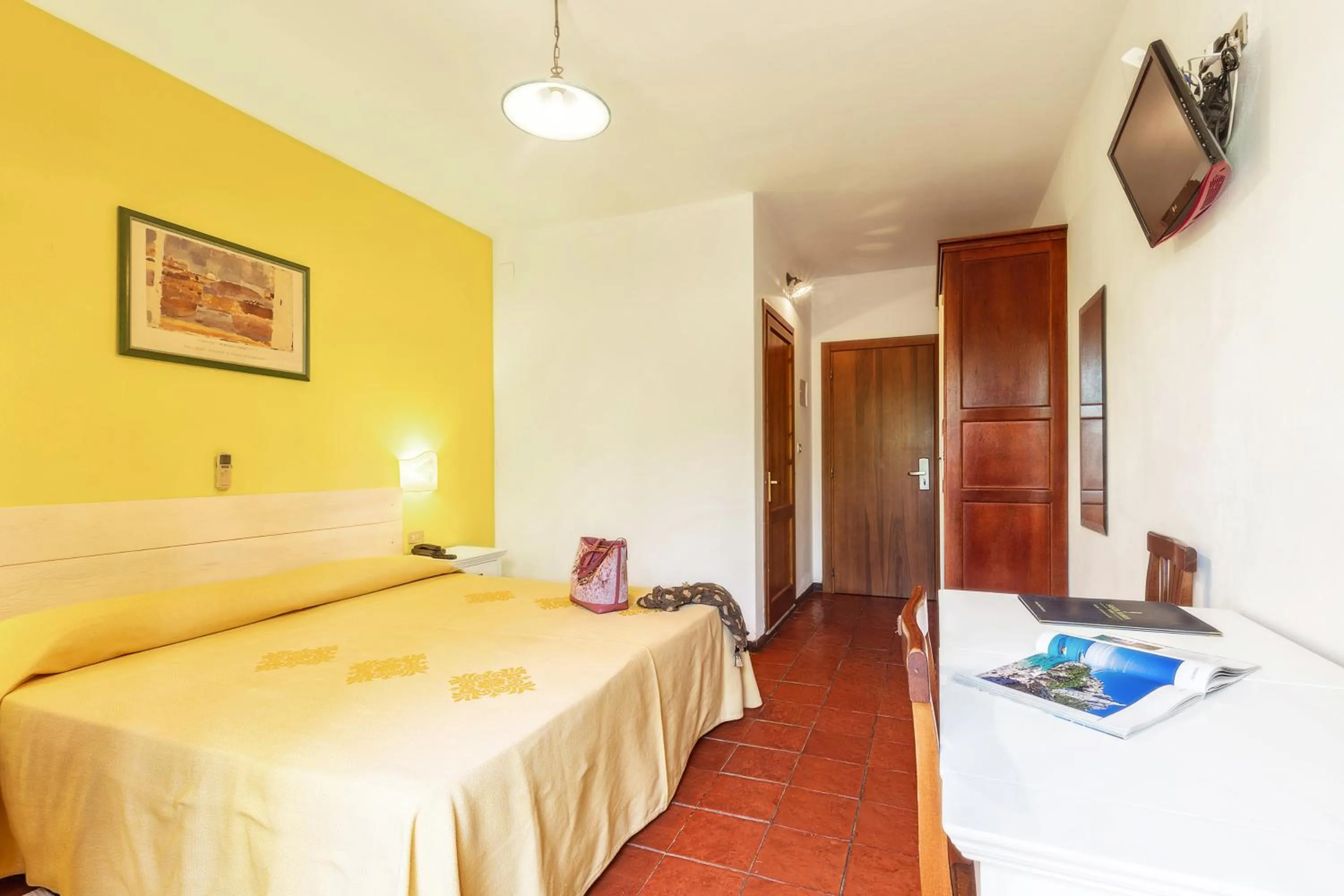 Photo of the whole room, Bed in Hotel Santa Maria