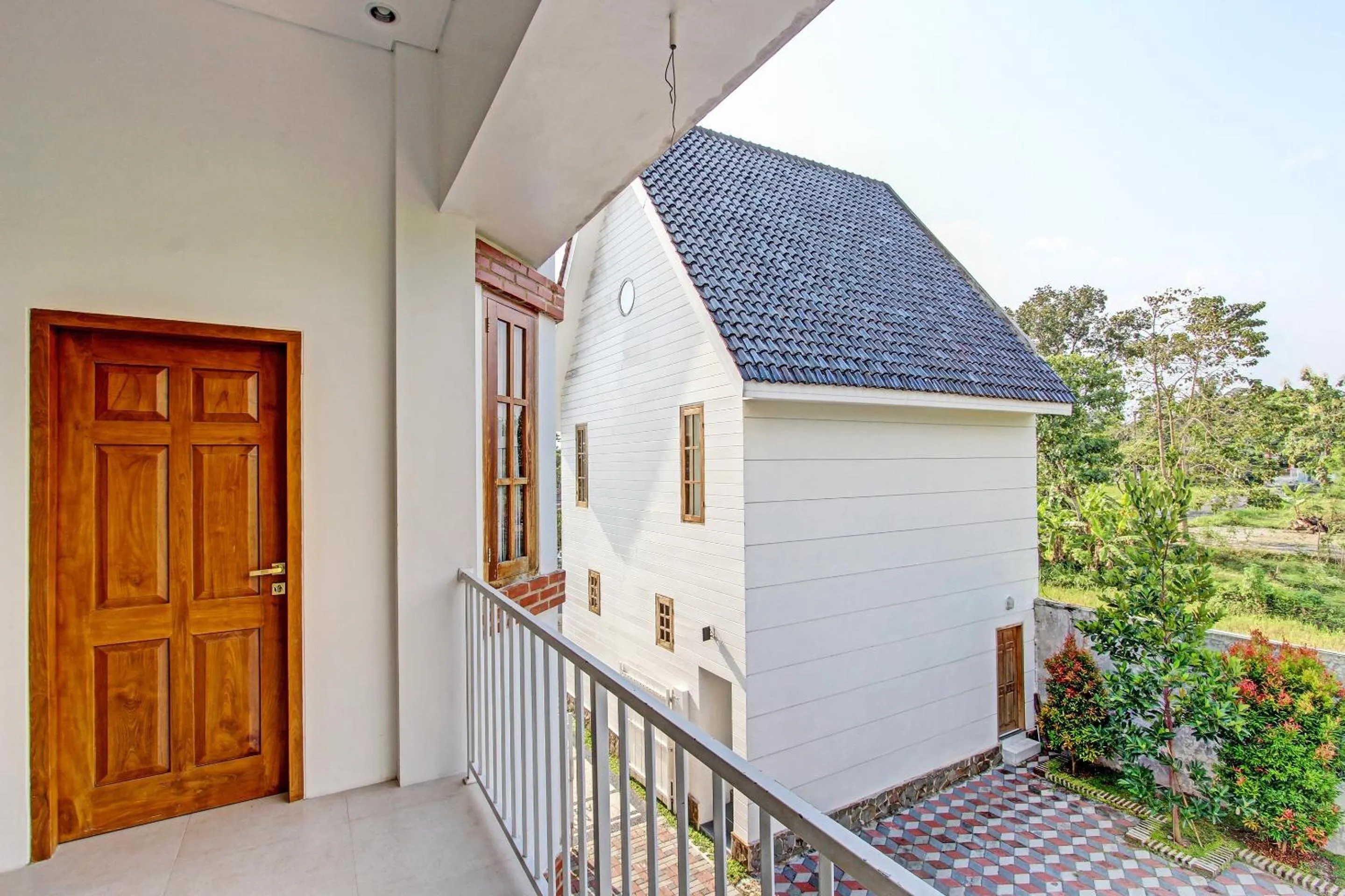 Lobby or reception in Collection O 91629 Ndalem Abhirama