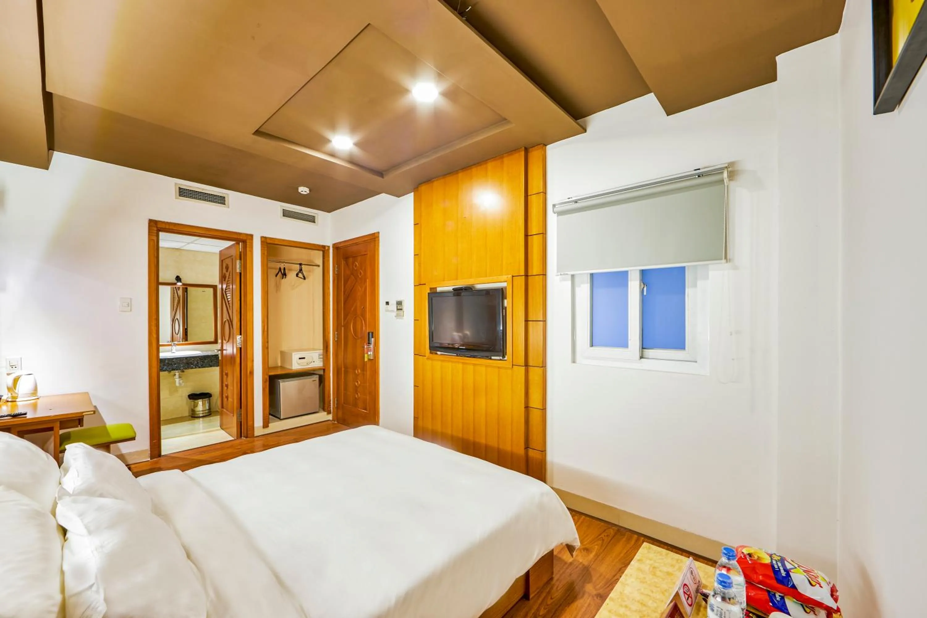 Bed in The Noble Swan Hotel Saigon