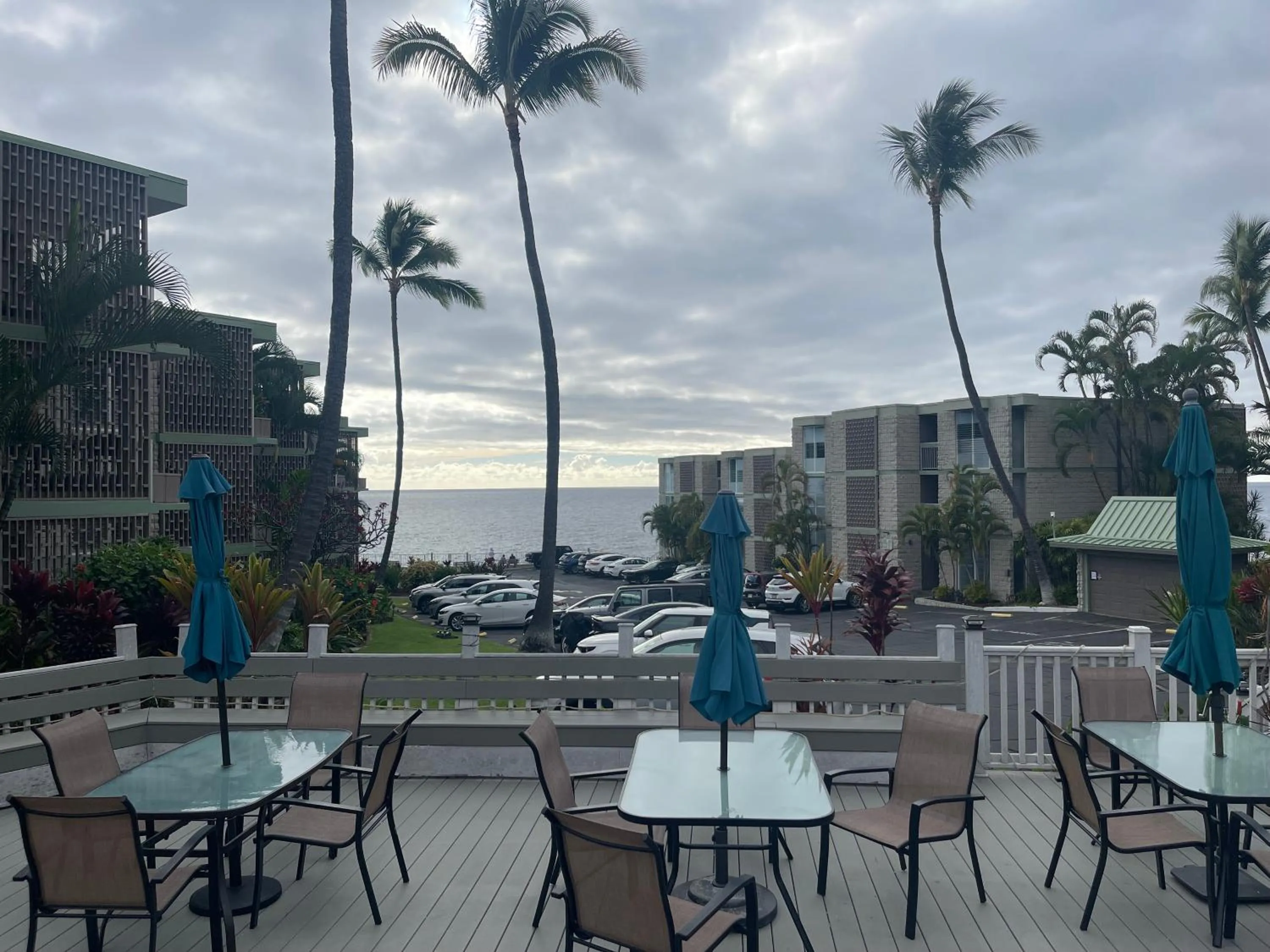 BBQ facilities in Alii Villas Condominiums