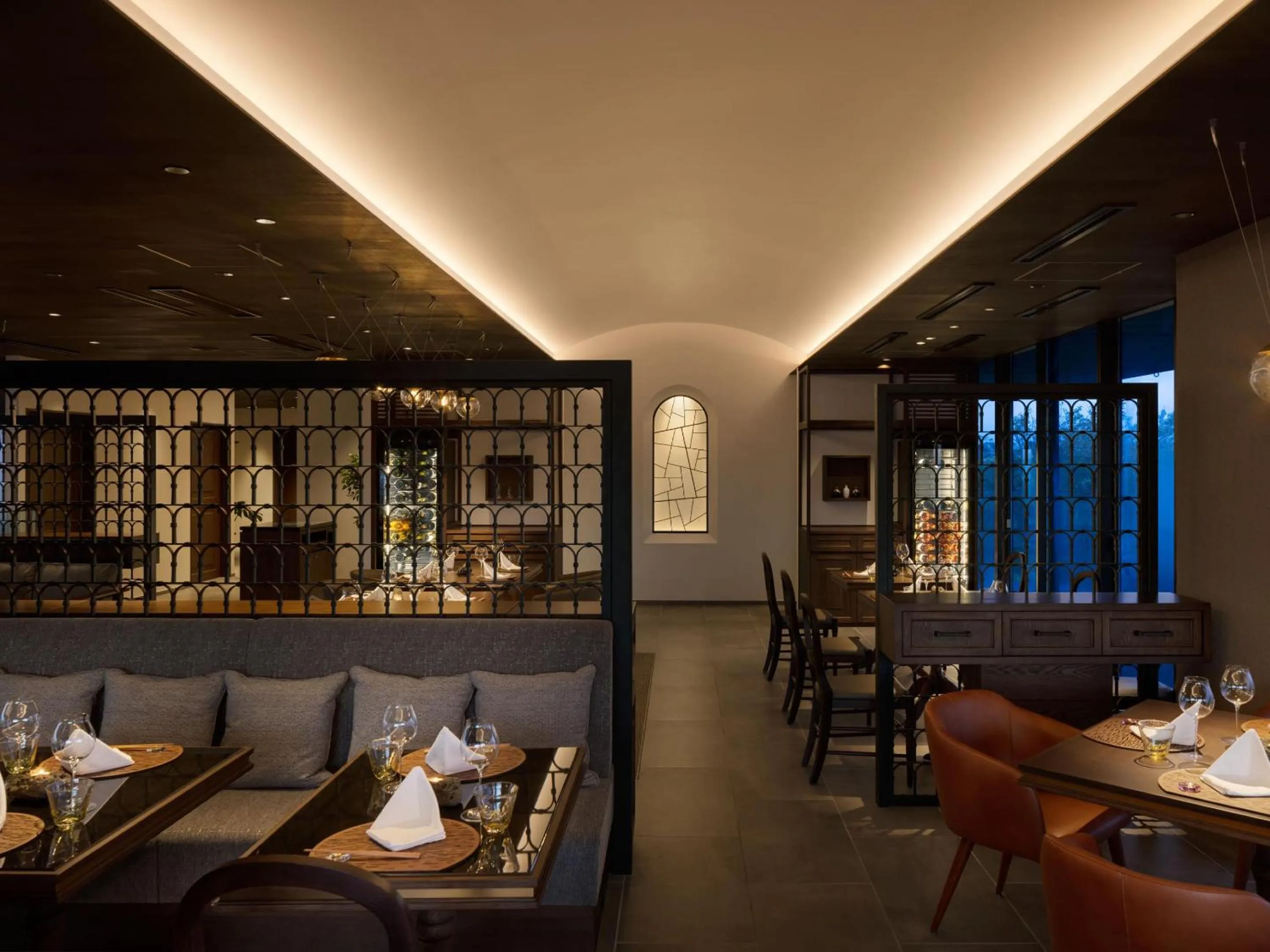 Restaurant/places to eat in GOTO RETREAT by Onko Chishin