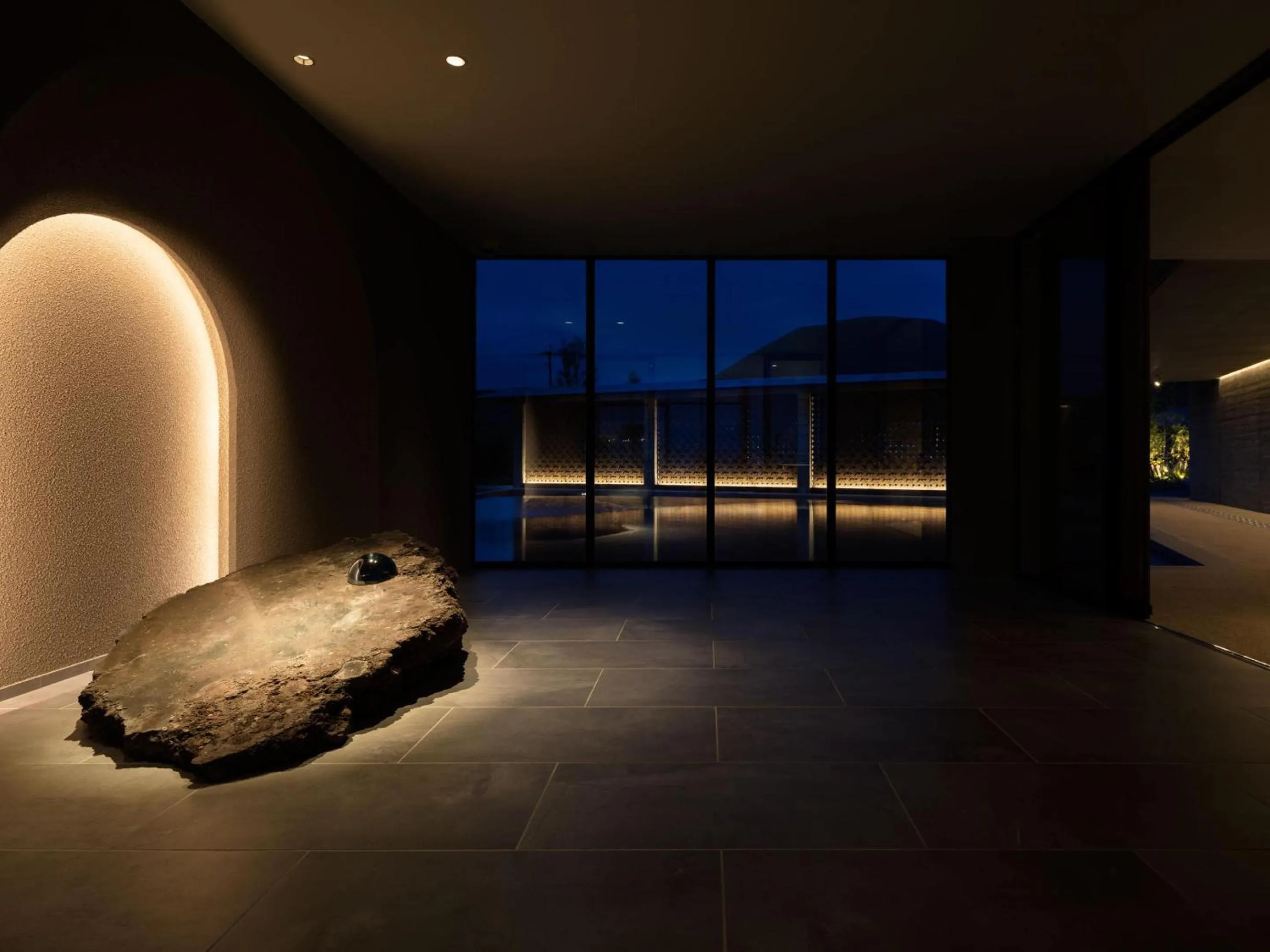 Facade/entrance in GOTO RETREAT by Onko Chishin