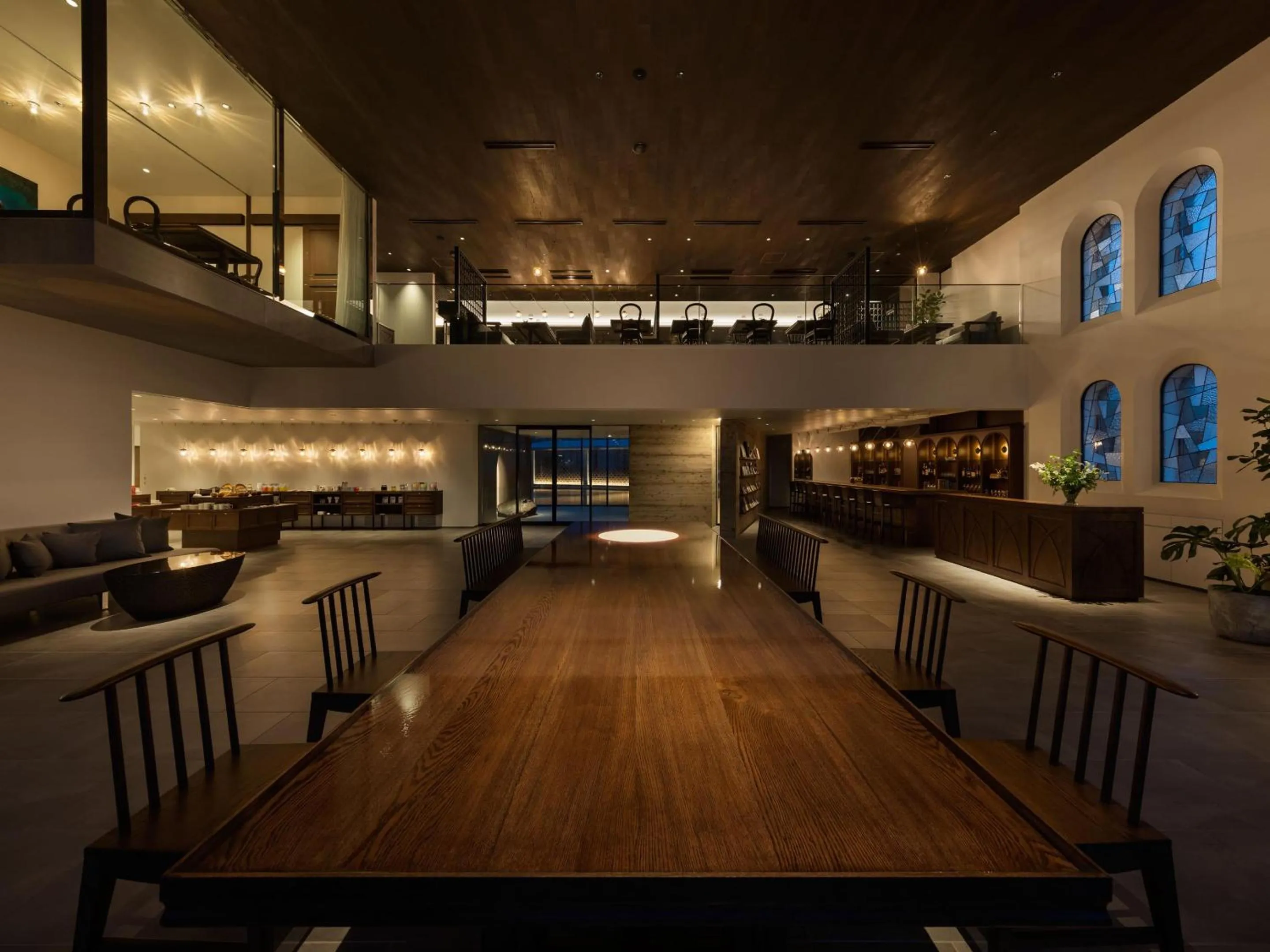 Lobby or reception in GOTO RETREAT by Onko Chishin