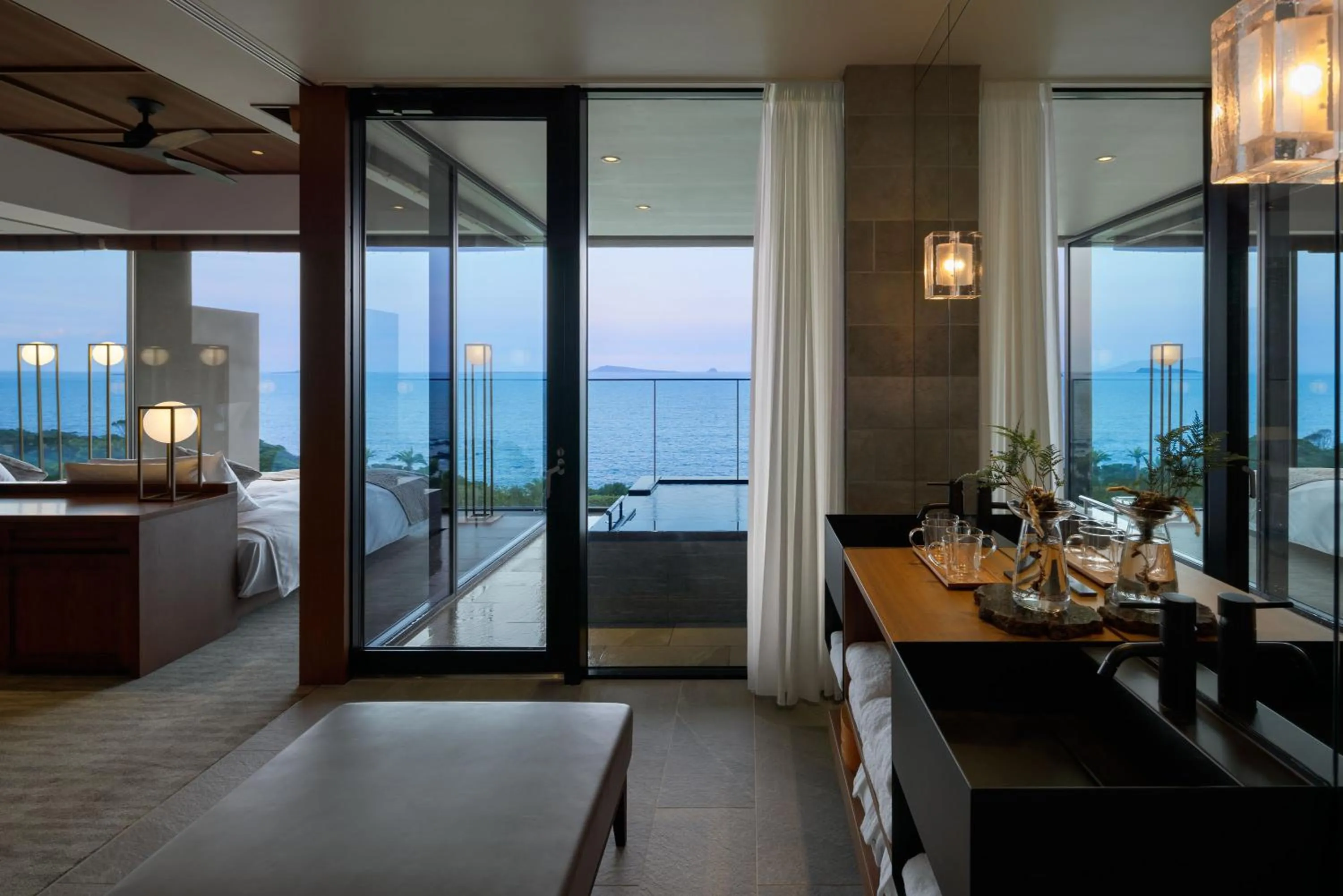 Bathroom in GOTO RETREAT by Onko Chishin