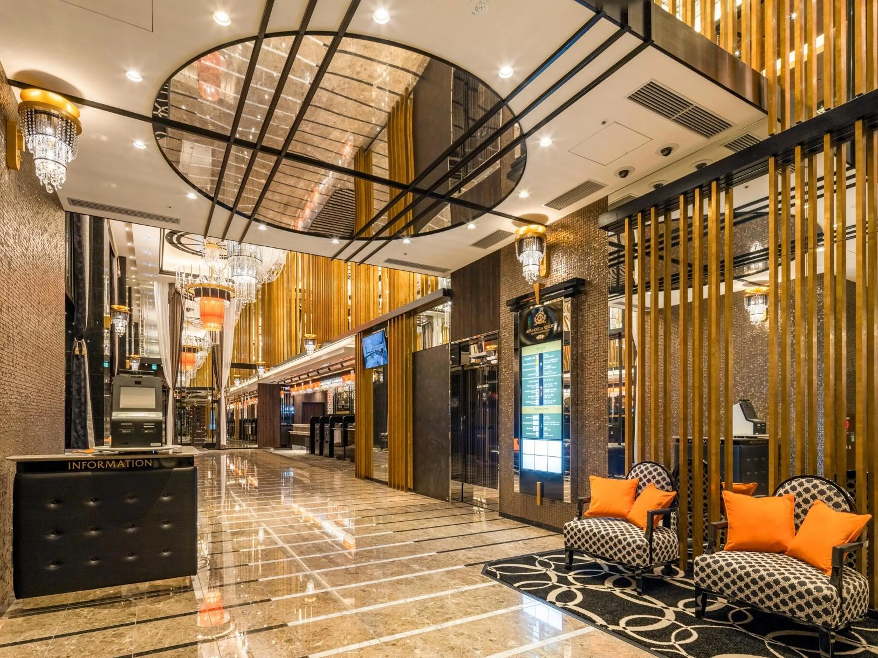 Lobby or reception in APA Hotel & Resort Roppongi Ekihigashi