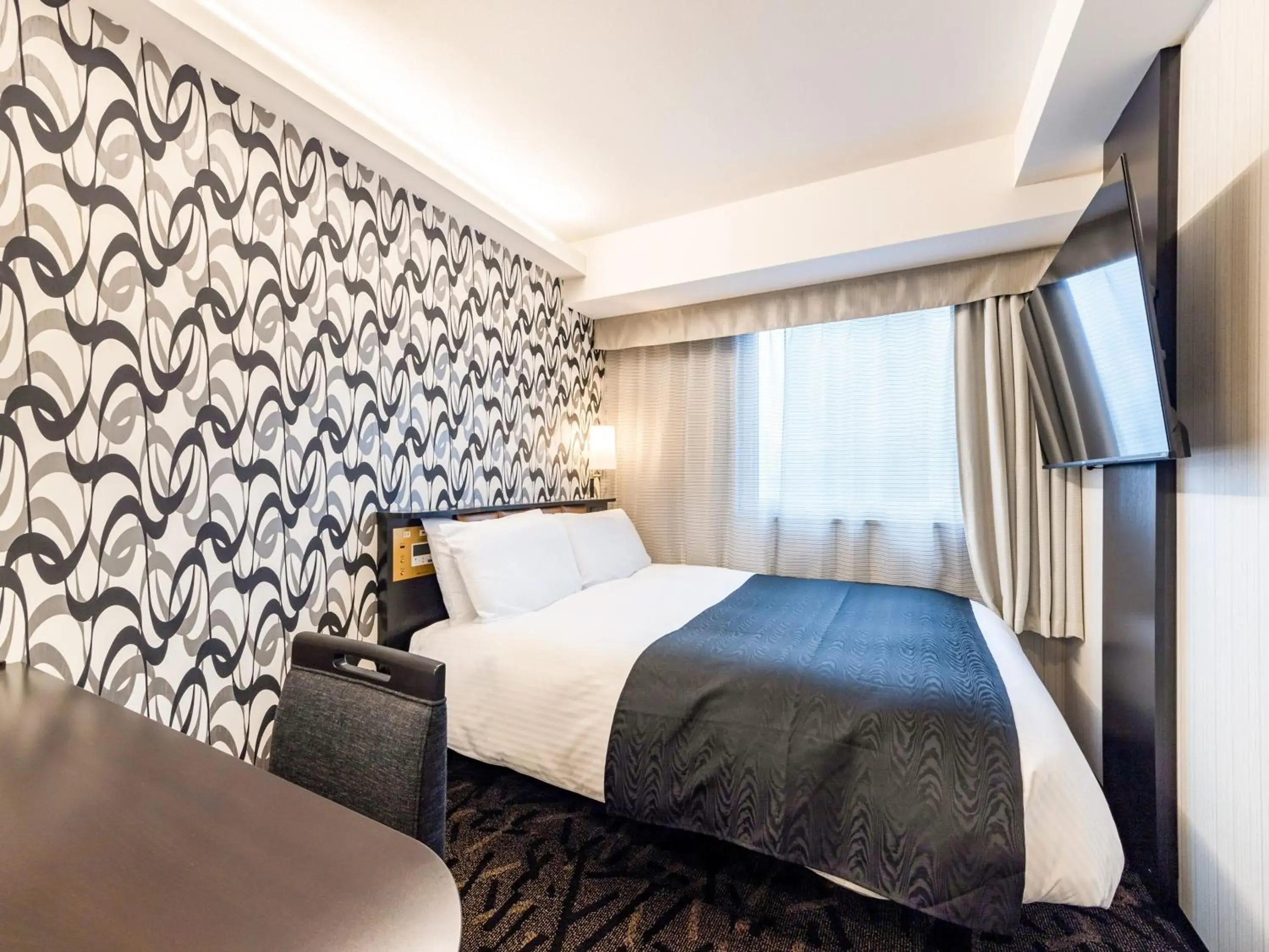 Photo of the whole room, Bed in APA Hotel & Resort Roppongi Ekihigashi Photo of the whole room, Bed in APA Hotel & Resort Roppongi Ekihigashi