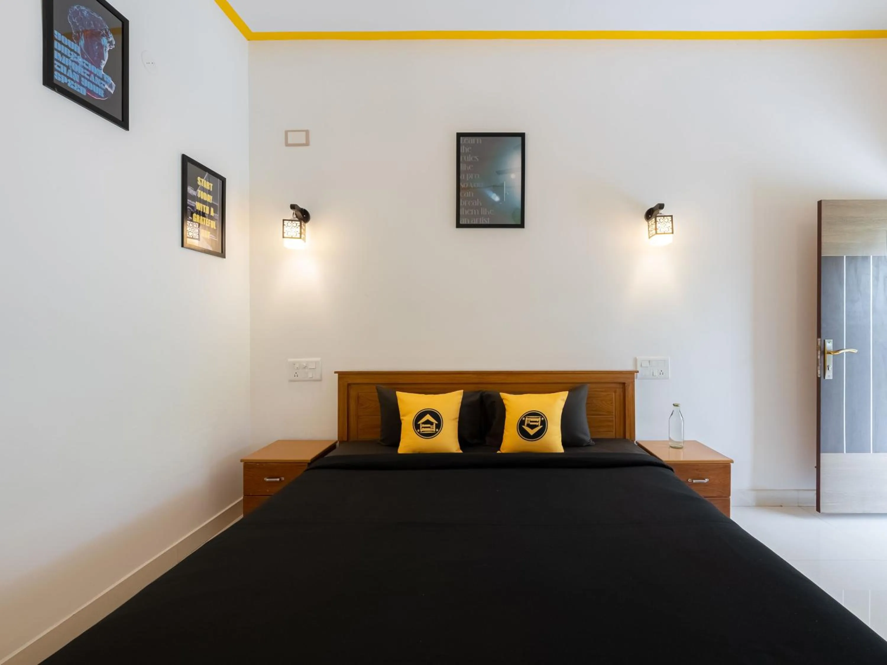 Bed in The Hosteller Coorg, Madikeri