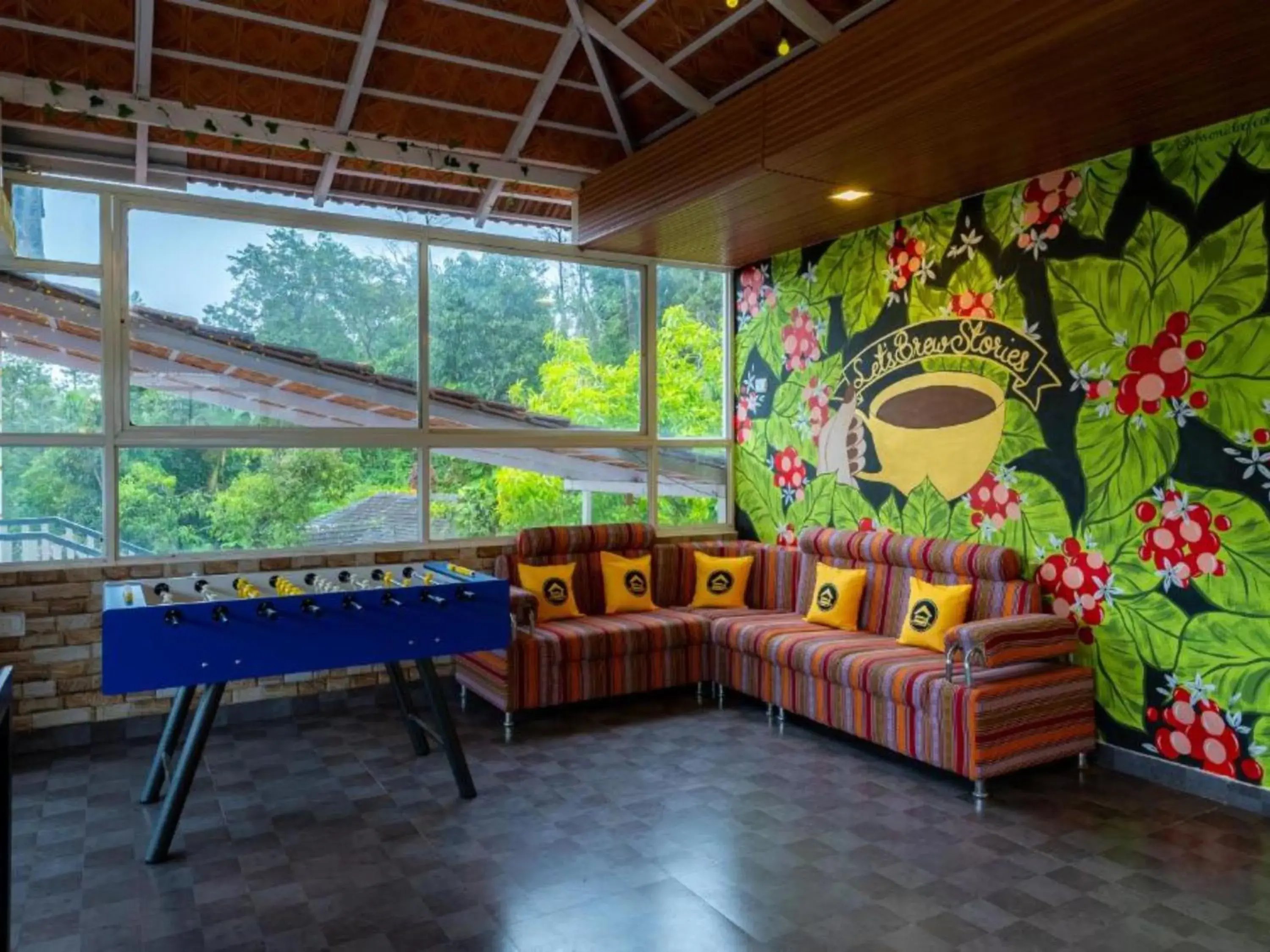 Living room in The Hosteller Coorg, Madikeri Living room in The Hosteller Coorg, Madikeri