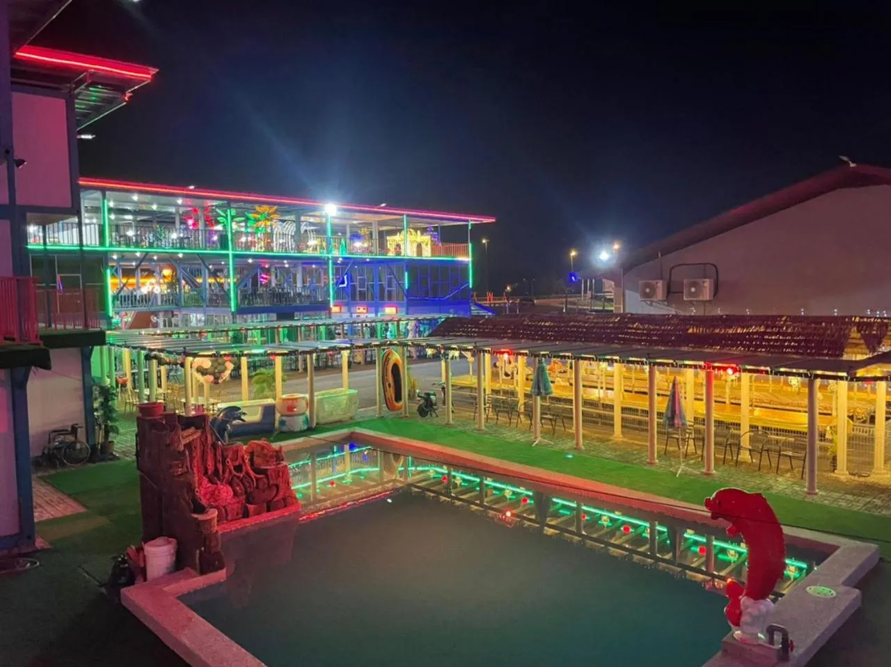 Property building in Awangan Palace