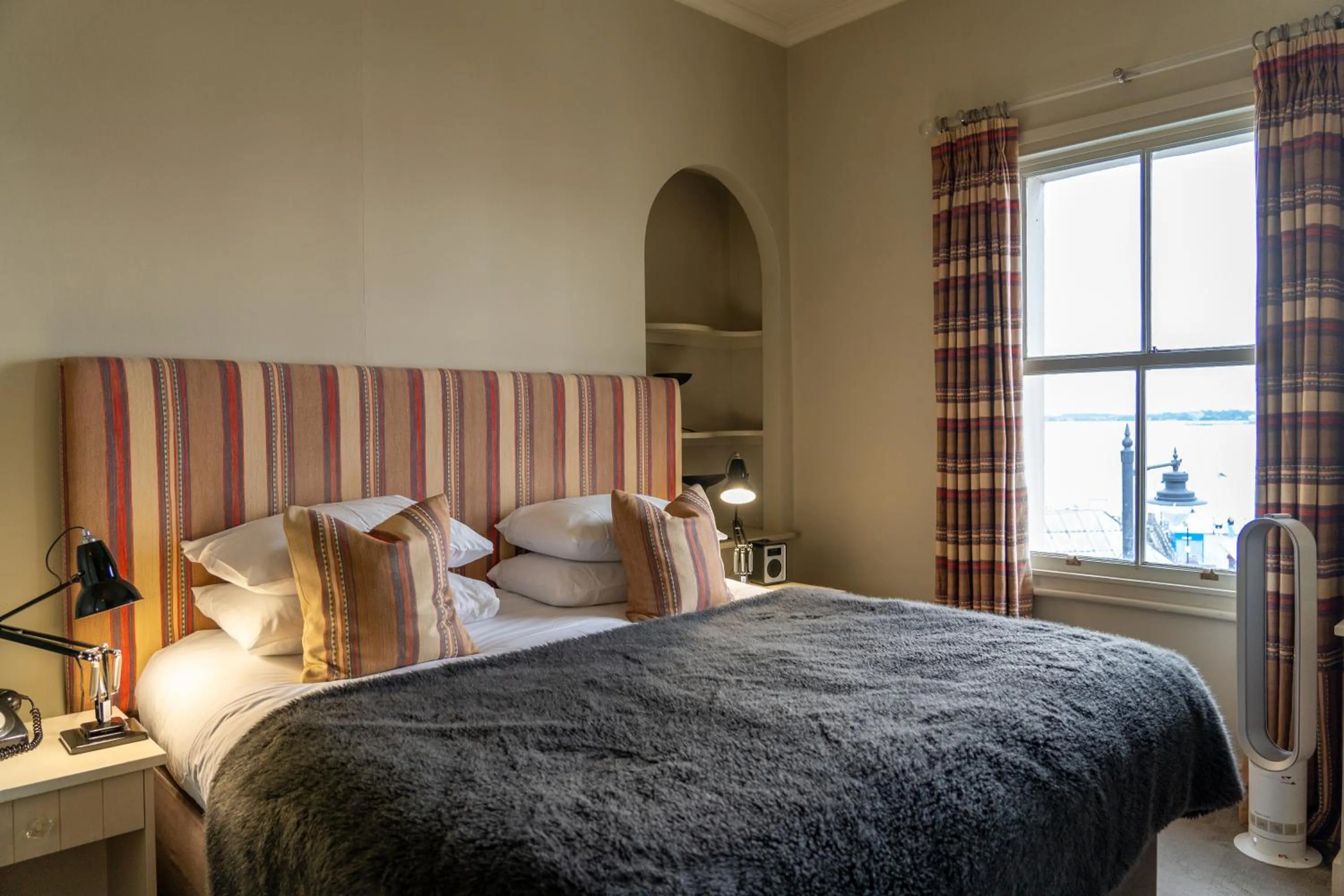 Bedroom, Bed in The Pier Hotel