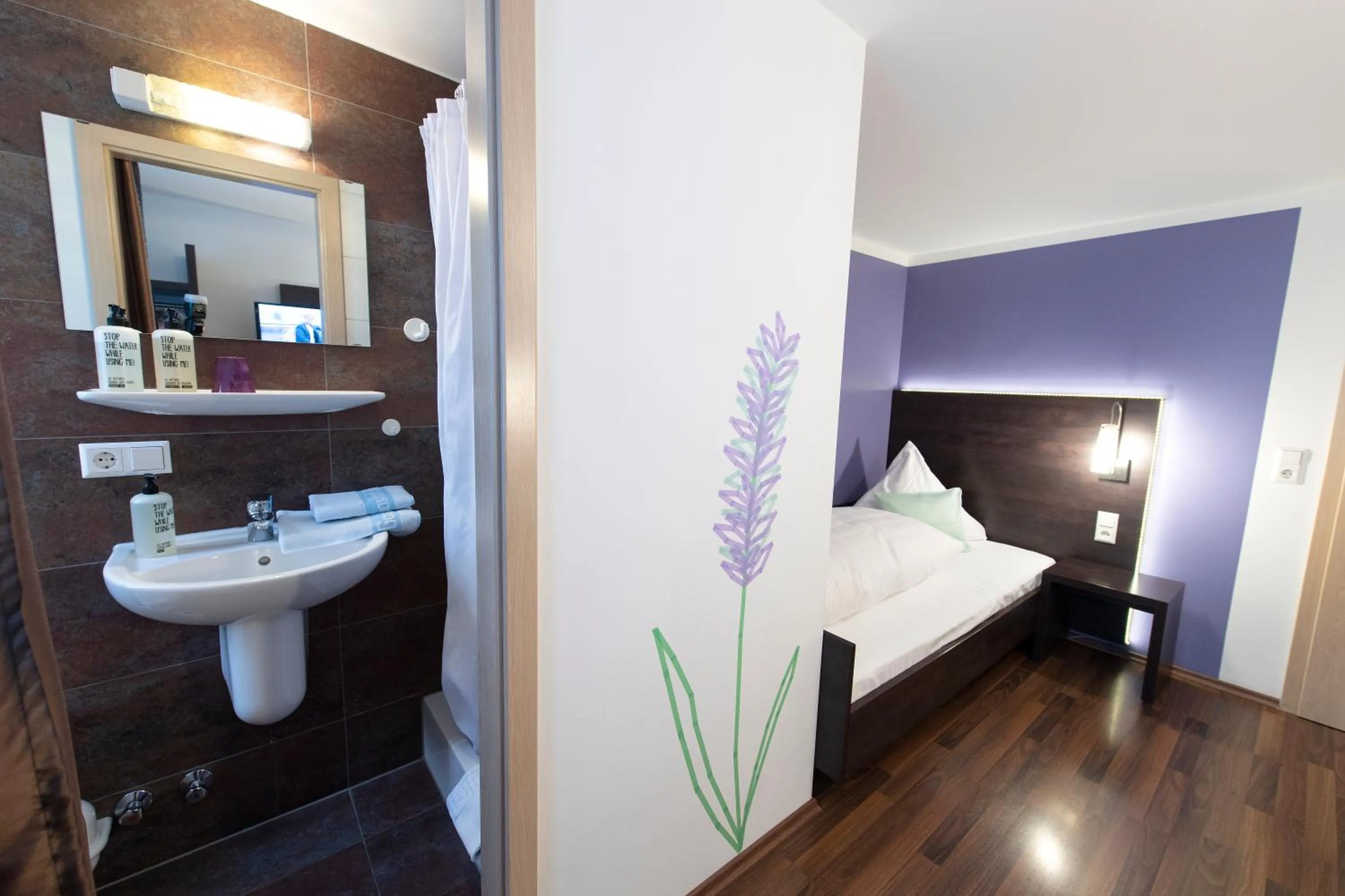 Photo of the whole room, Bed in Hotel Bären